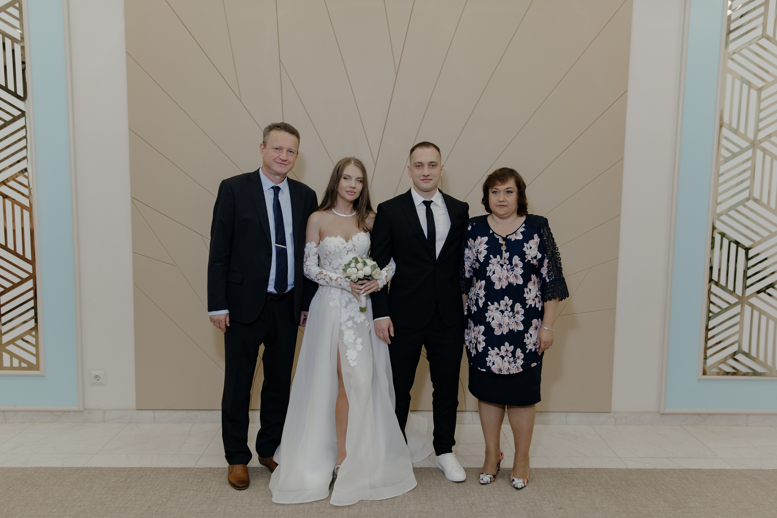 02.07.24. RETOUCH-HOUSE