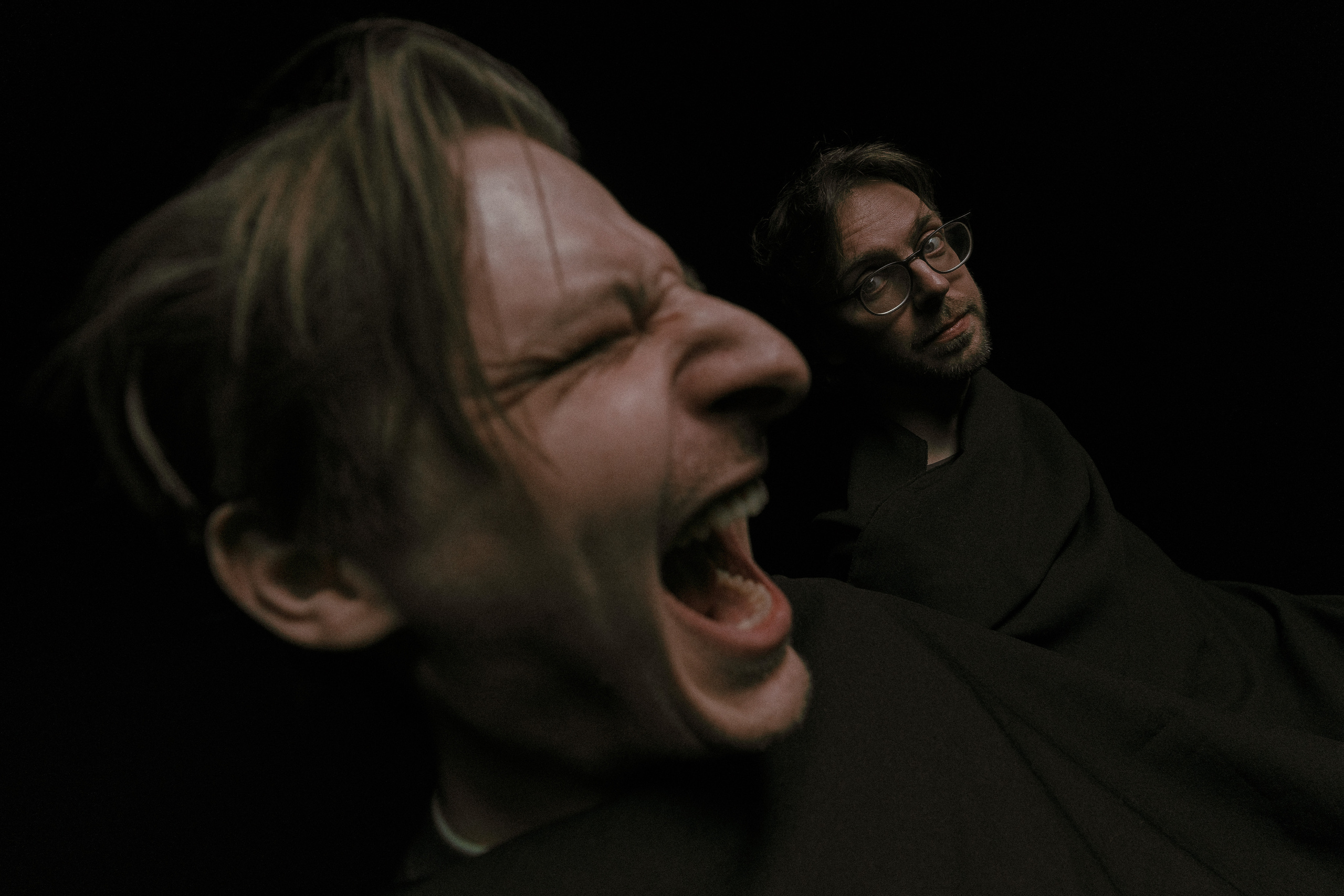 САМОЙЛОВОЙ. Стрит-фотография, полная абсурда, идиотизма и красоты