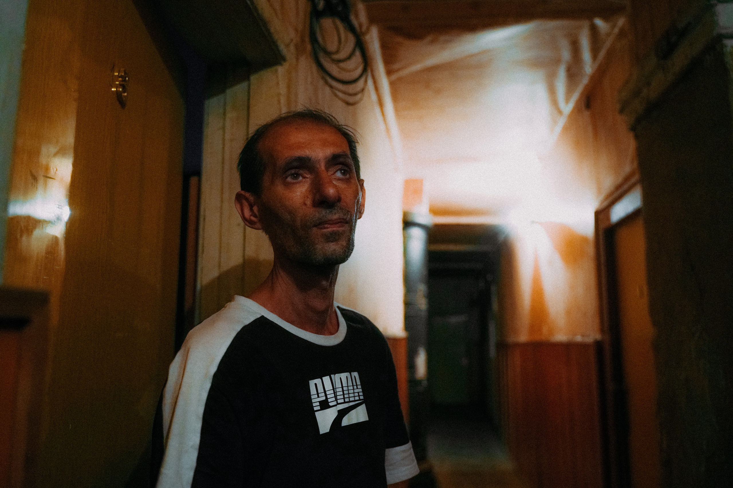 ЕРЕВАН. Стрит-фотография, полная абсурда, идиотизма и красоты