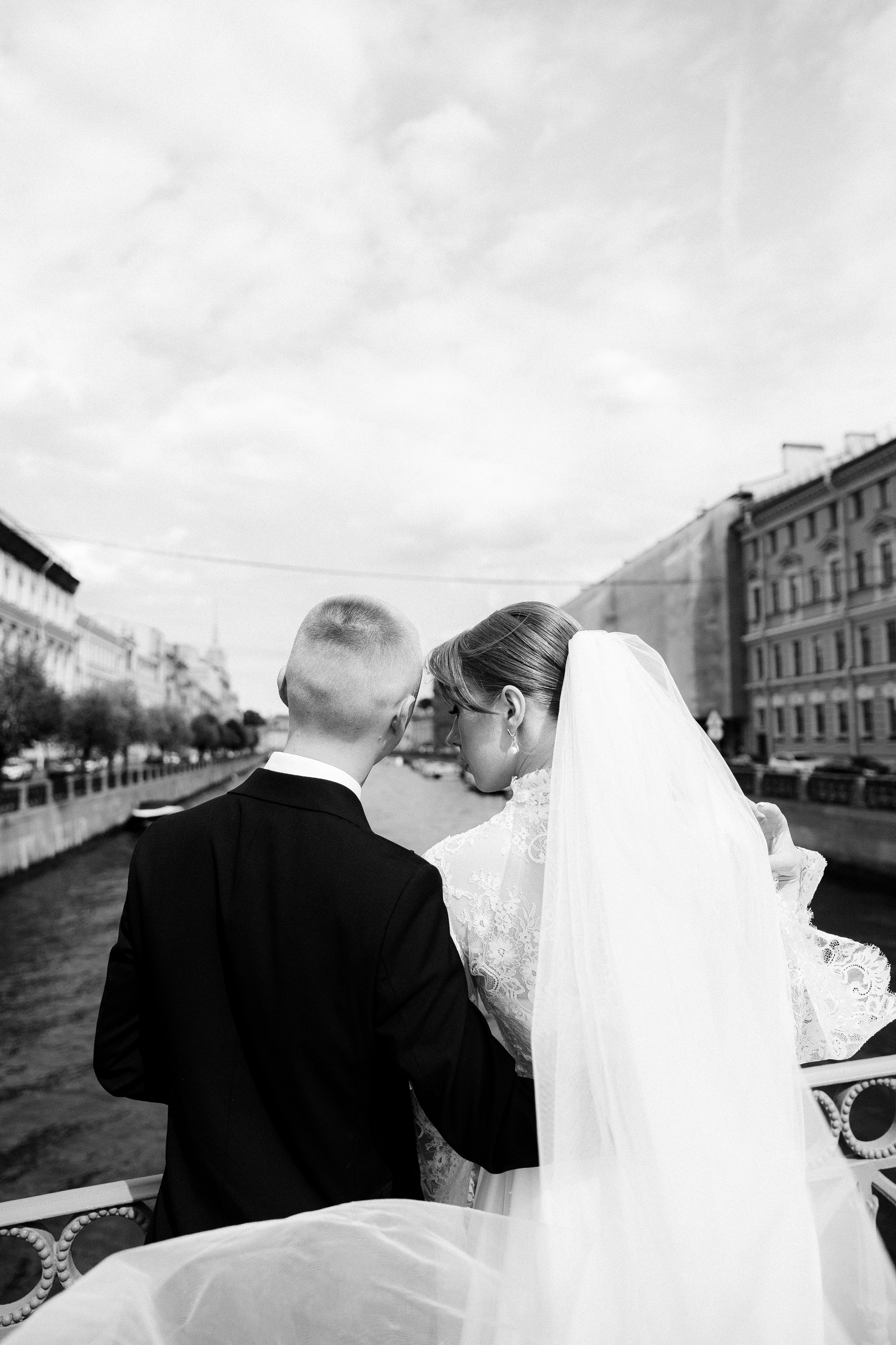 Настя & Кирилл / Загс Адмиралтейского рна. Phdkvmr.ru