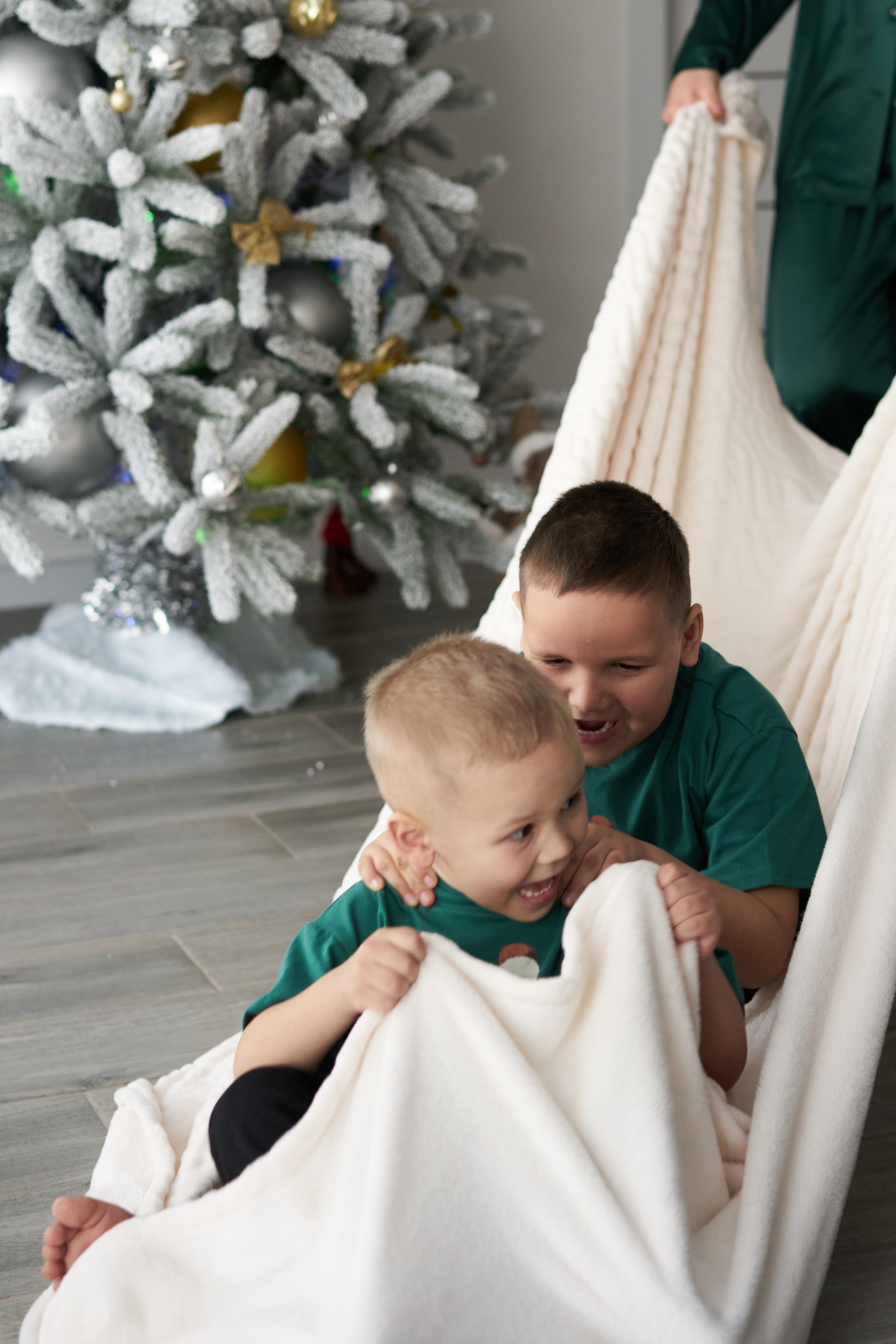 Семейная фотосессия дома. Фотограф Екатеринбург Кокшарова Александра