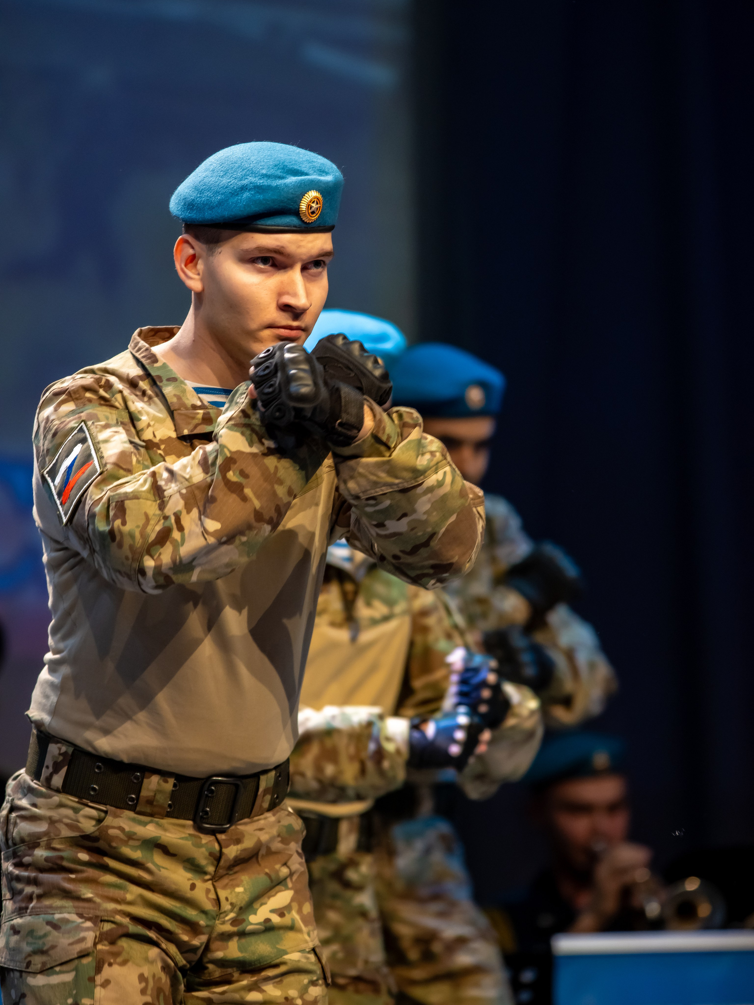 Концерт ансамбля ВДВ. Фото и видео в Москве Клим Воробьев