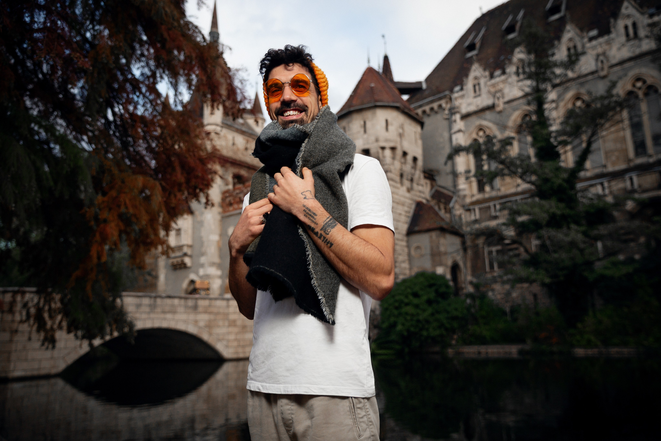 Photographer in Budapest  — Yura Knyazev