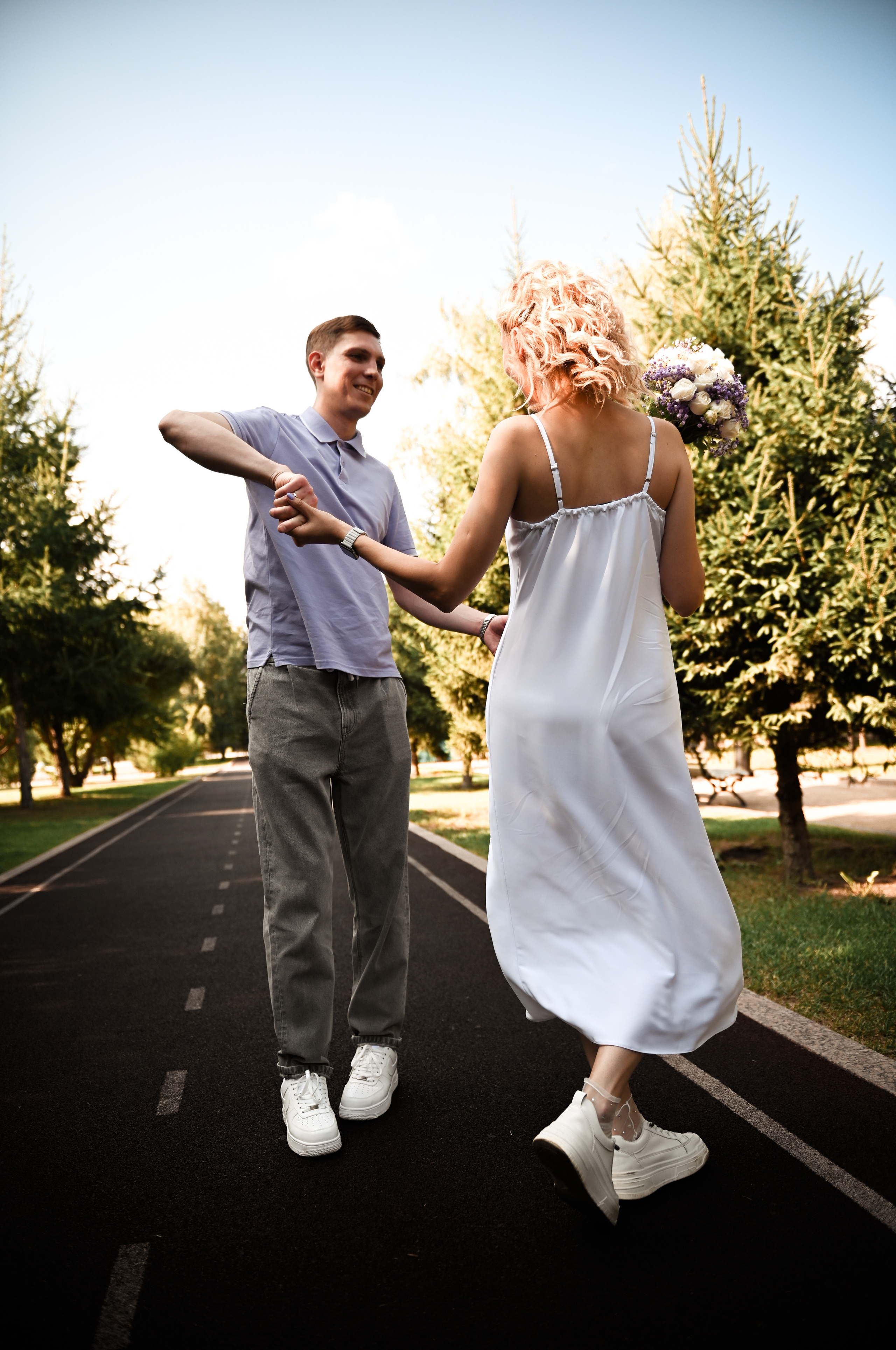 ПАША и ЖЕНЯ веселая часовая прогулка. Свадебный, семейный, детский, контент фотограф в Омске Максим Ильин