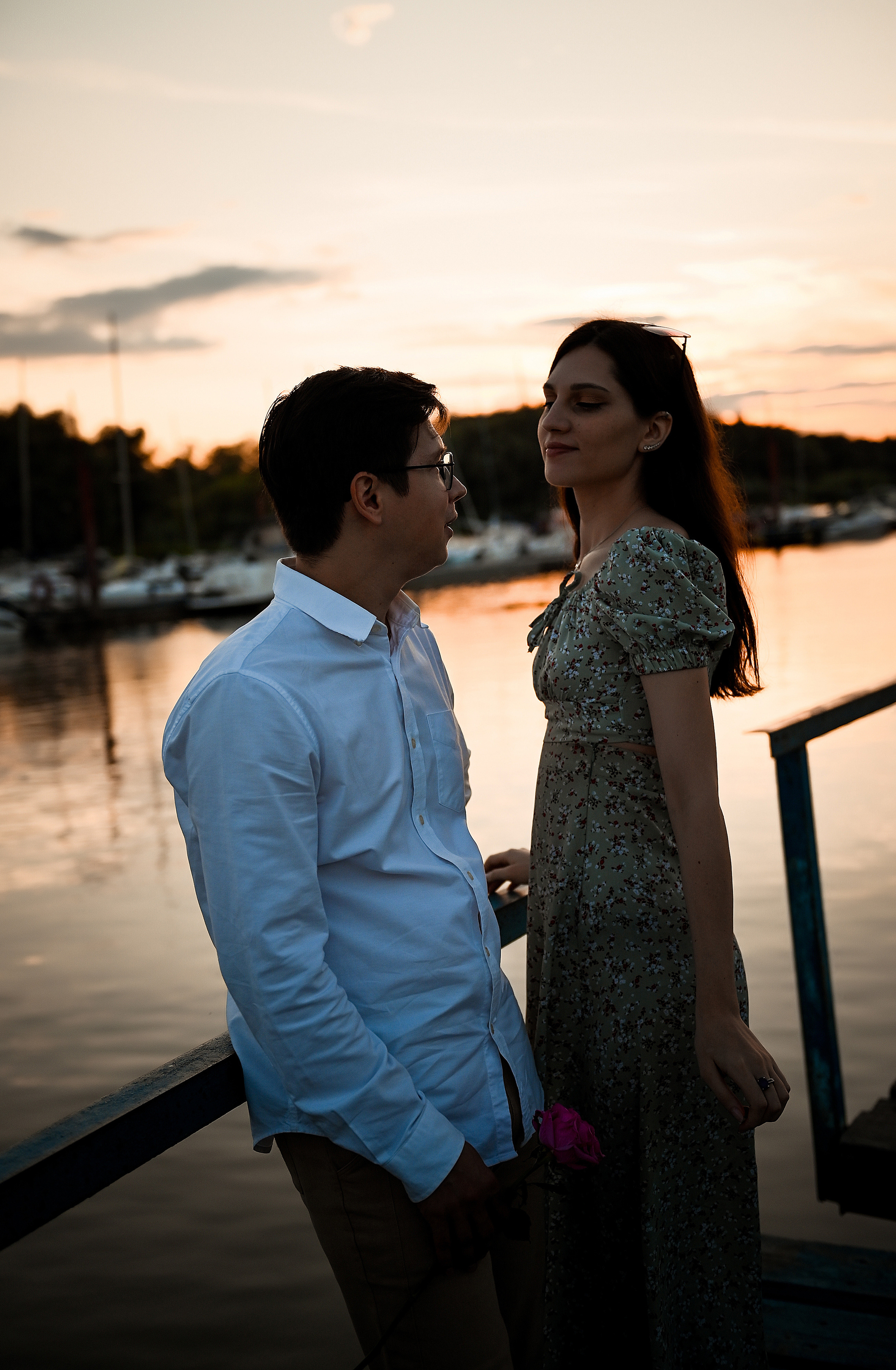 Love story Александра и Виктории на закате. Свадебный, семейный, детский, контент фотограф в Омске Максим Ильин