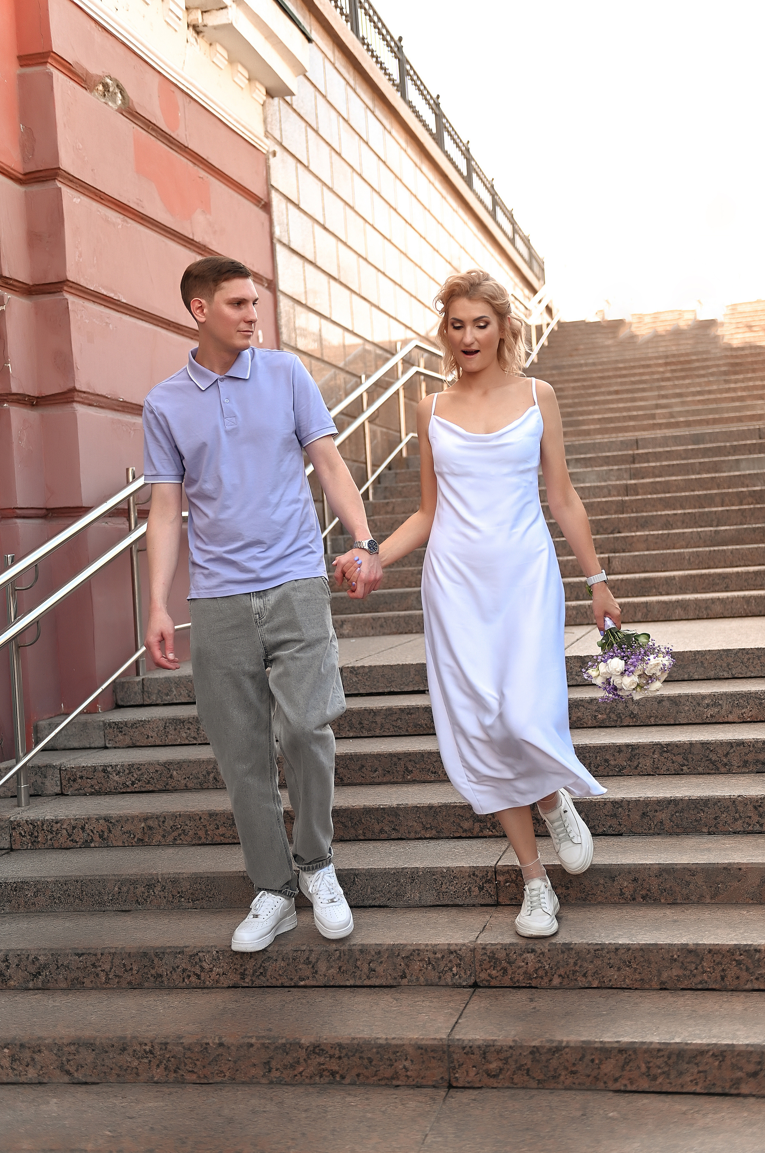 ПАША и ЖЕНЯ веселая часовая прогулка. Свадебный, семейный, детский, контент фотограф в Омске Максим Ильин