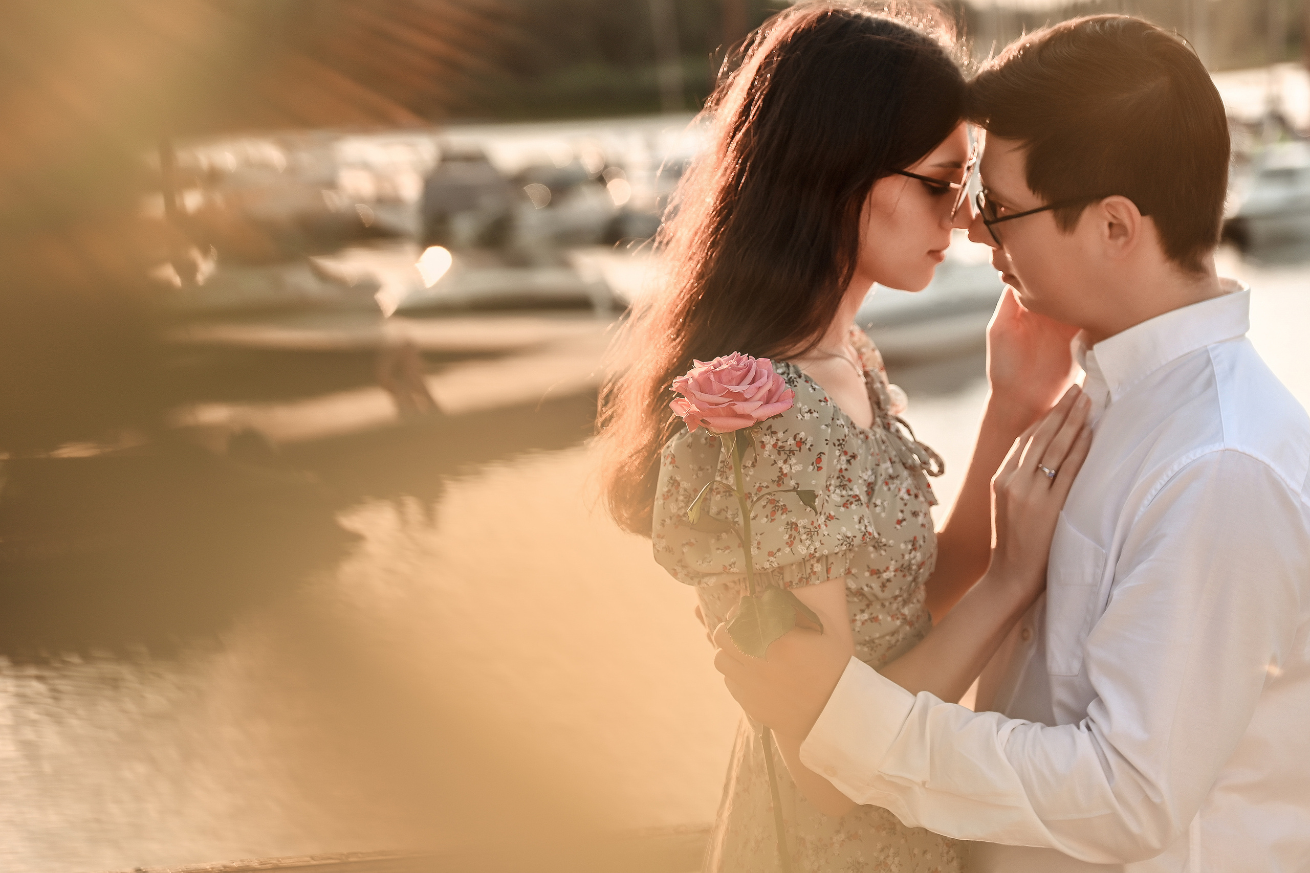 Love story Александра и Виктории на закате. Свадебный, семейный, детский, контент фотограф в Омске Максим Ильин