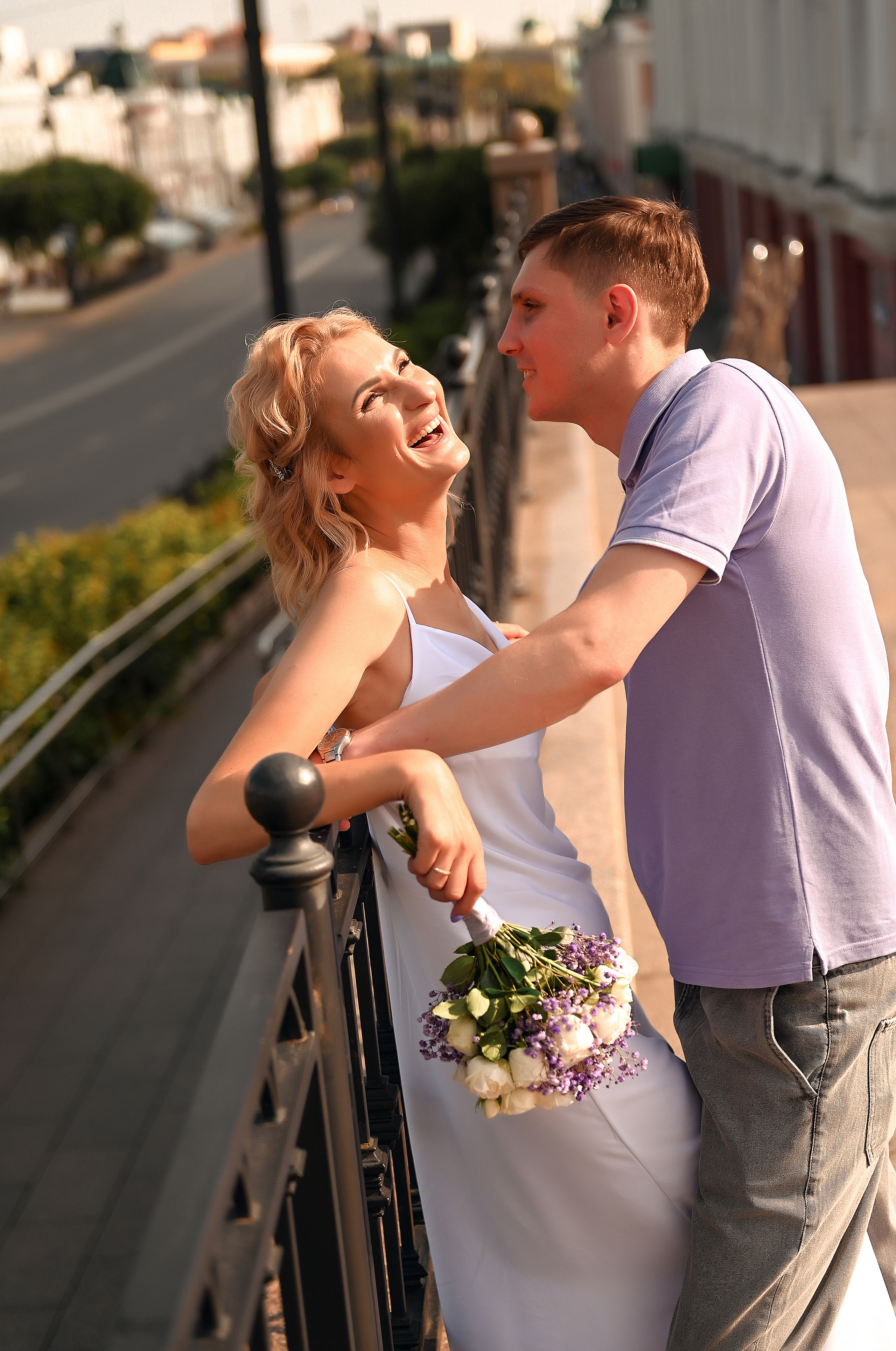 ПАША и ЖЕНЯ веселая часовая прогулка. Свадебный, семейный, детский, контент фотограф в Омске Максим Ильин