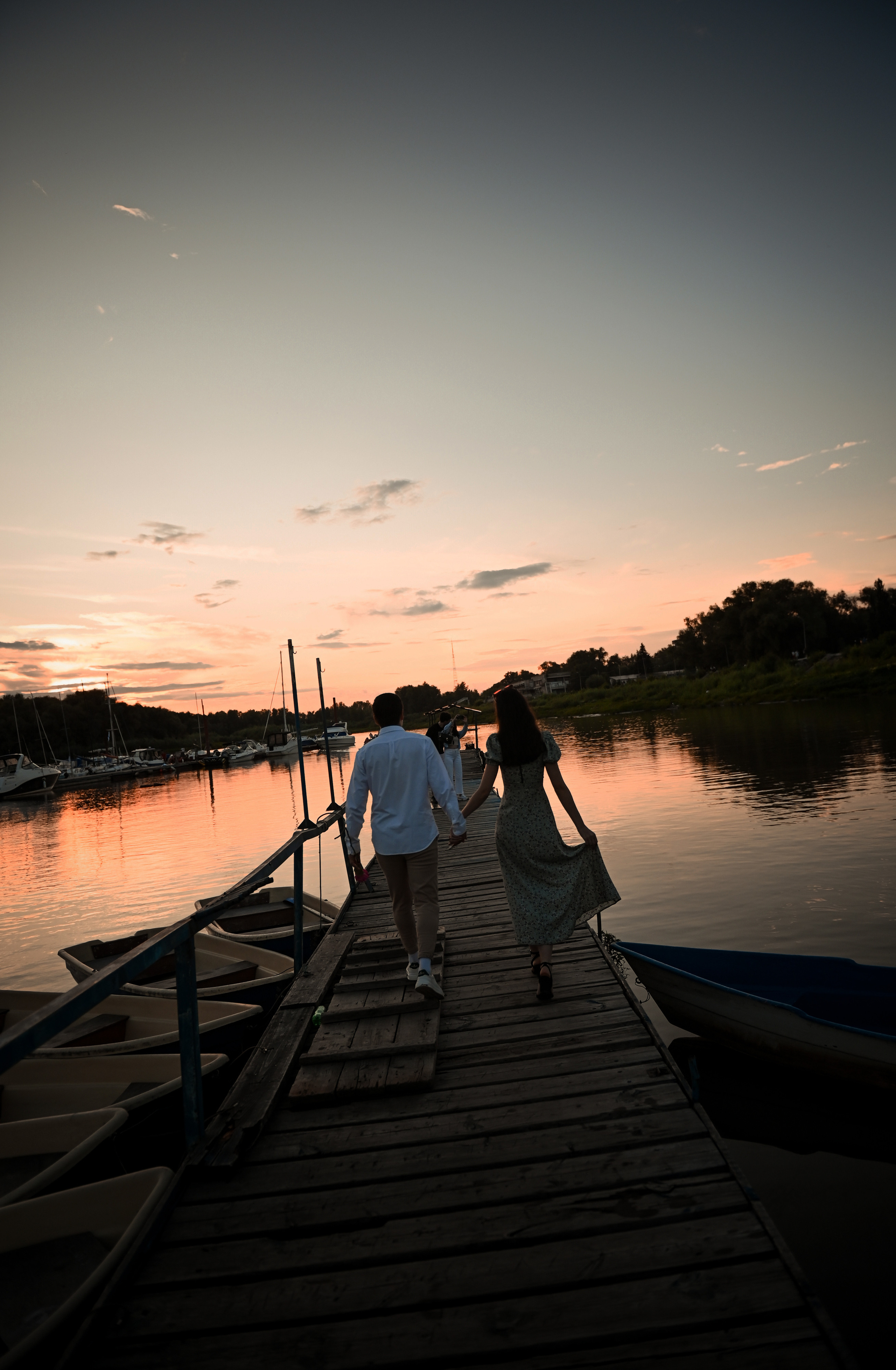 Love story Александра и Виктории на закате. Свадебный, семейный, детский, контент фотограф в Омске Максим Ильин