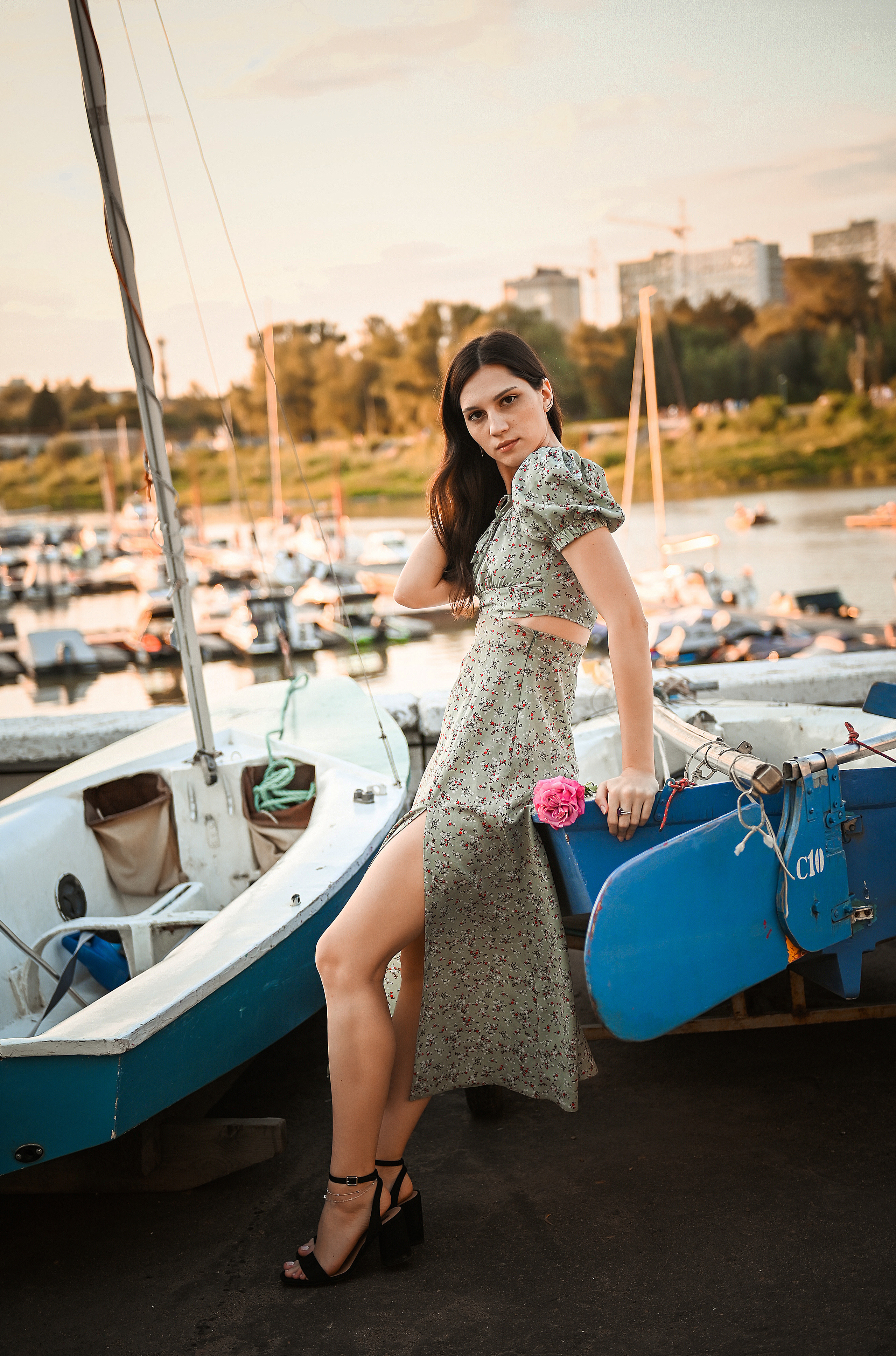 Love story Александра и Виктории на закате. Свадебный, семейный, детский, контент фотограф в Омске Максим Ильин