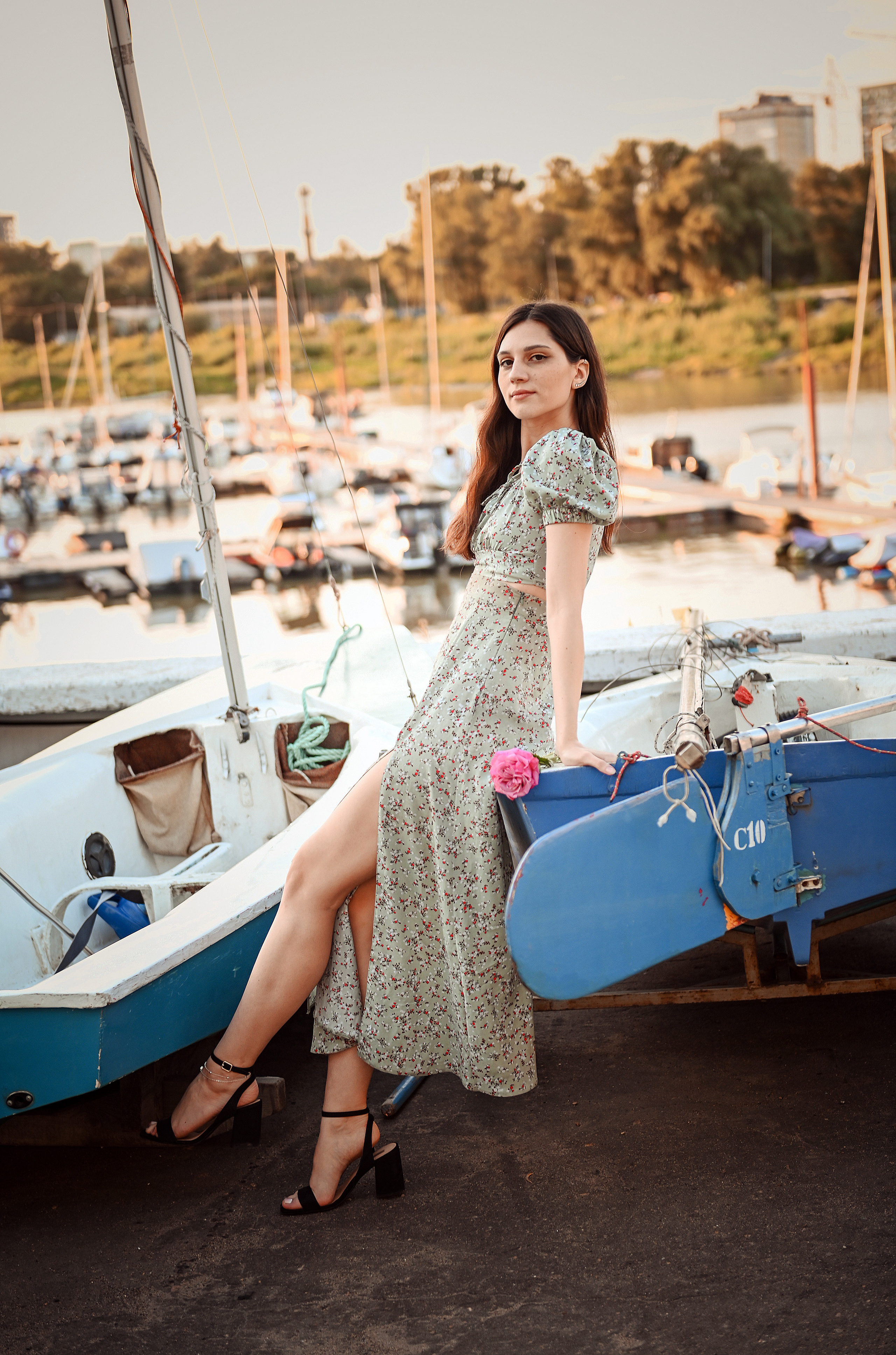 Love story Александра и Виктории на закате. Свадебный, семейный, детский, контент фотограф в Омске Максим Ильин