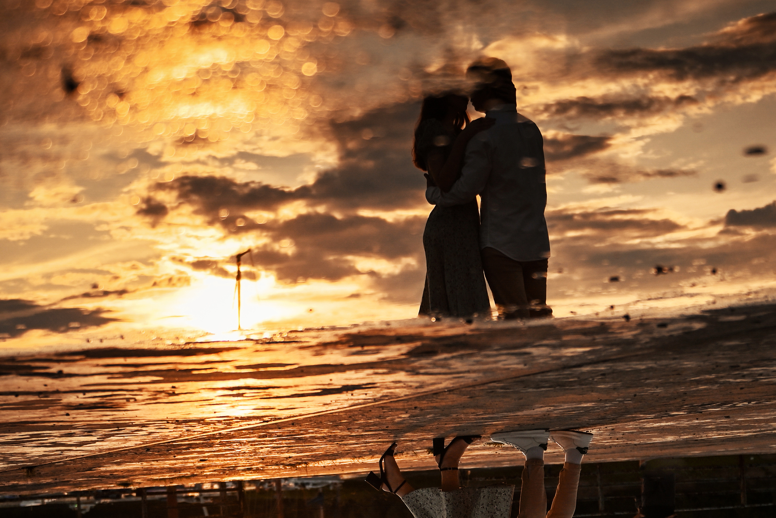 Love story Александра и Виктории на закате. Свадебный, семейный, детский, контент фотограф в Омске Максим Ильин