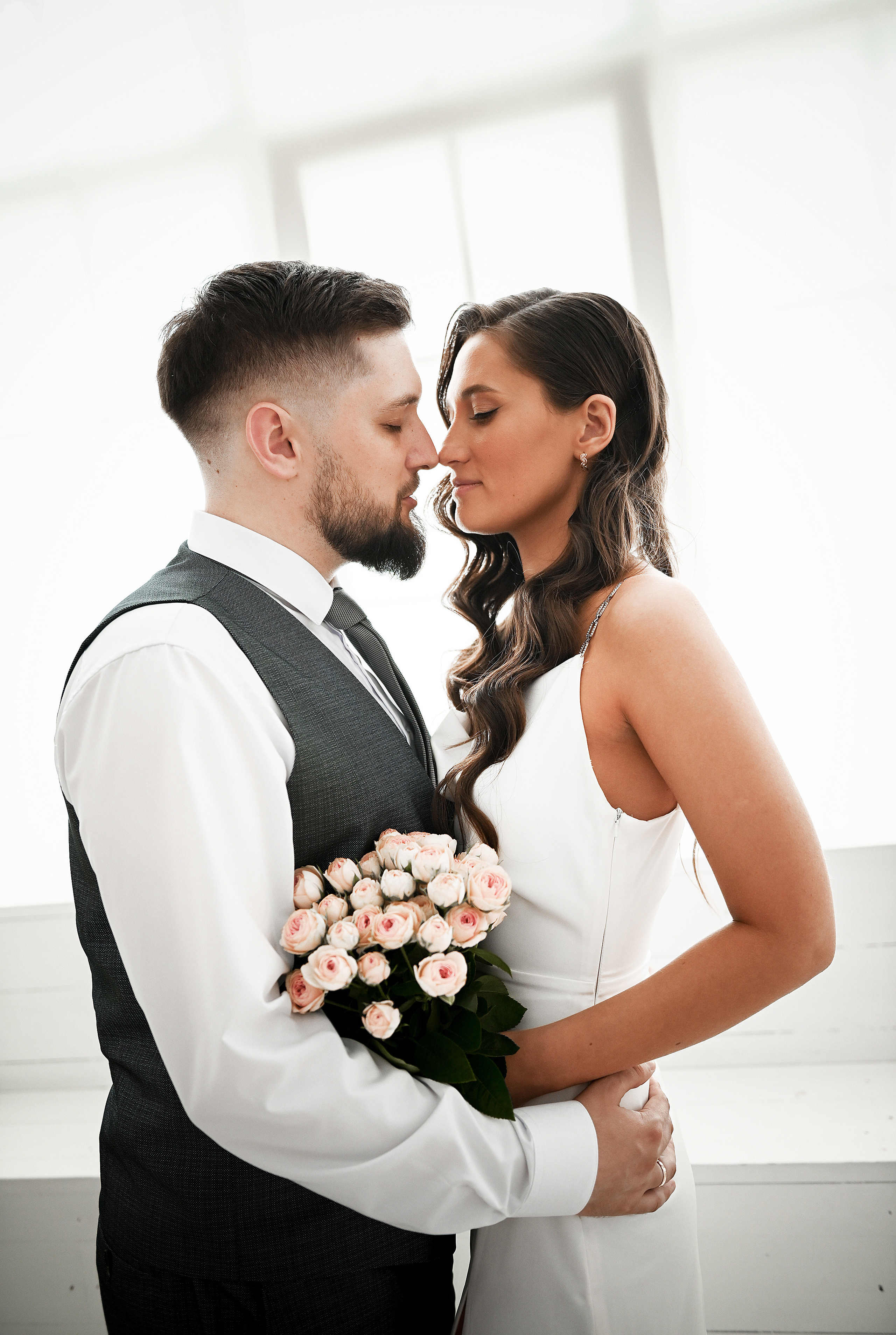 Андрей и Алёна. Свадебный, семейный, детский, контент фотограф в Омске Максим Ильин