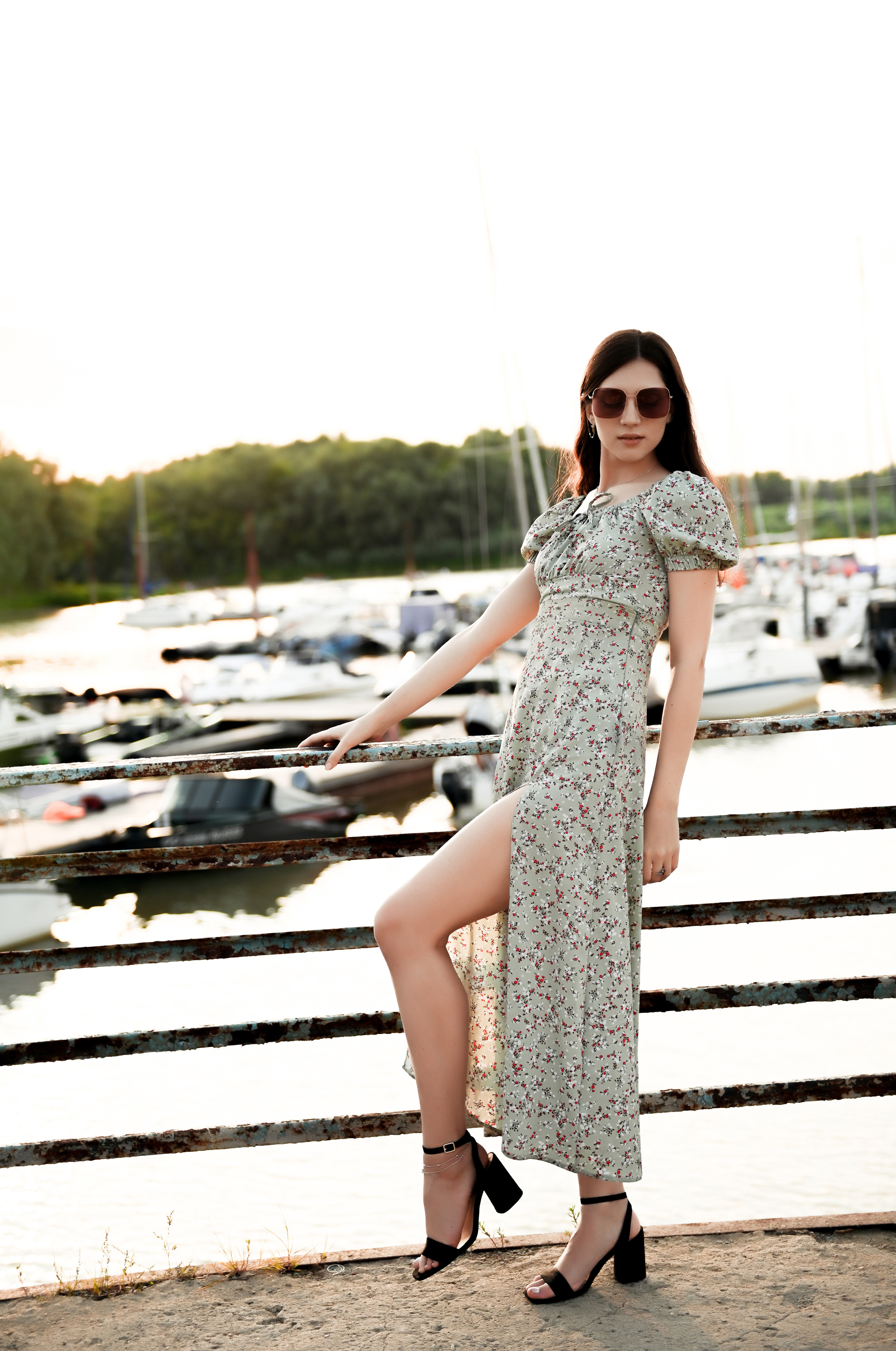 Love story Александра и Виктории на закате. Свадебный, семейный, детский, контент фотограф в Омске Максим Ильин