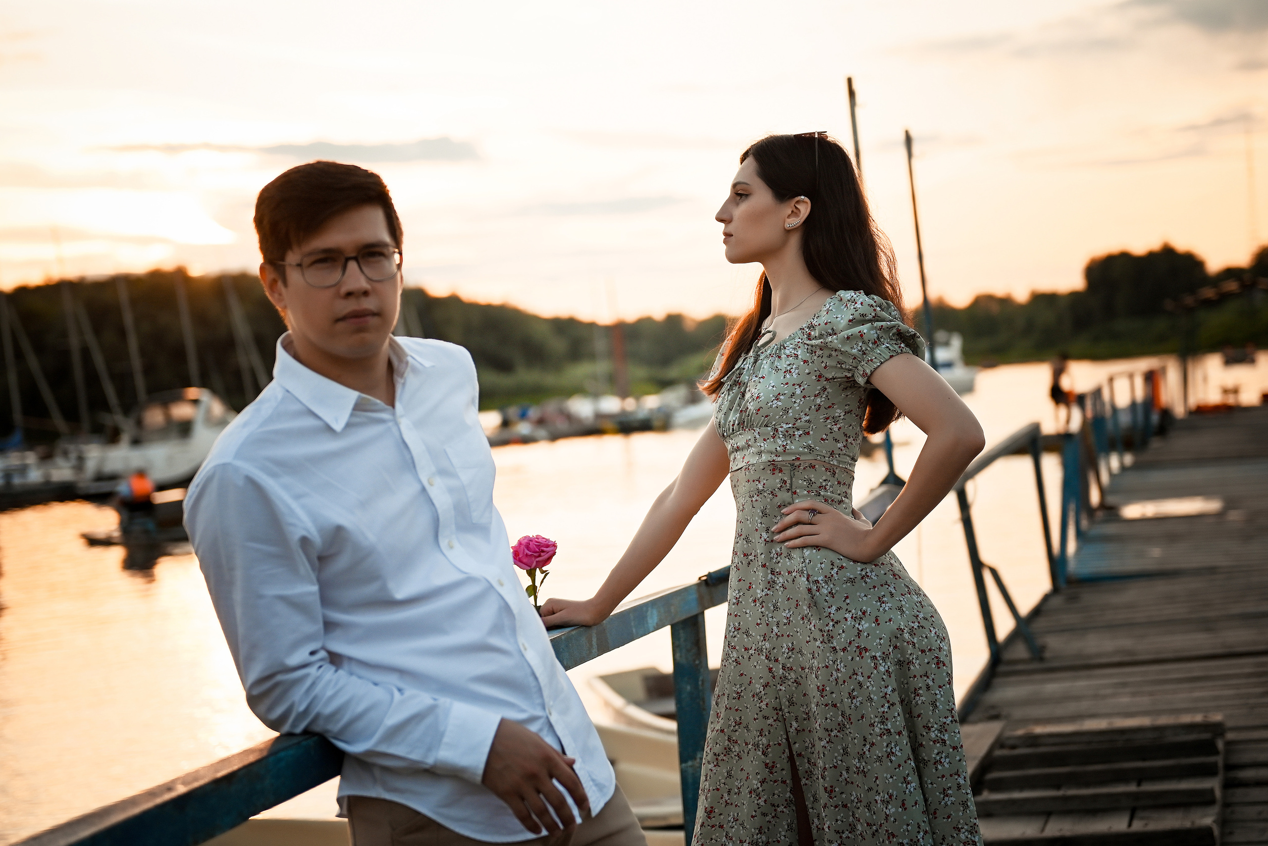 Love story Александра и Виктории на закате. Свадебный, семейный, детский, контент фотограф в Омске Максим Ильин