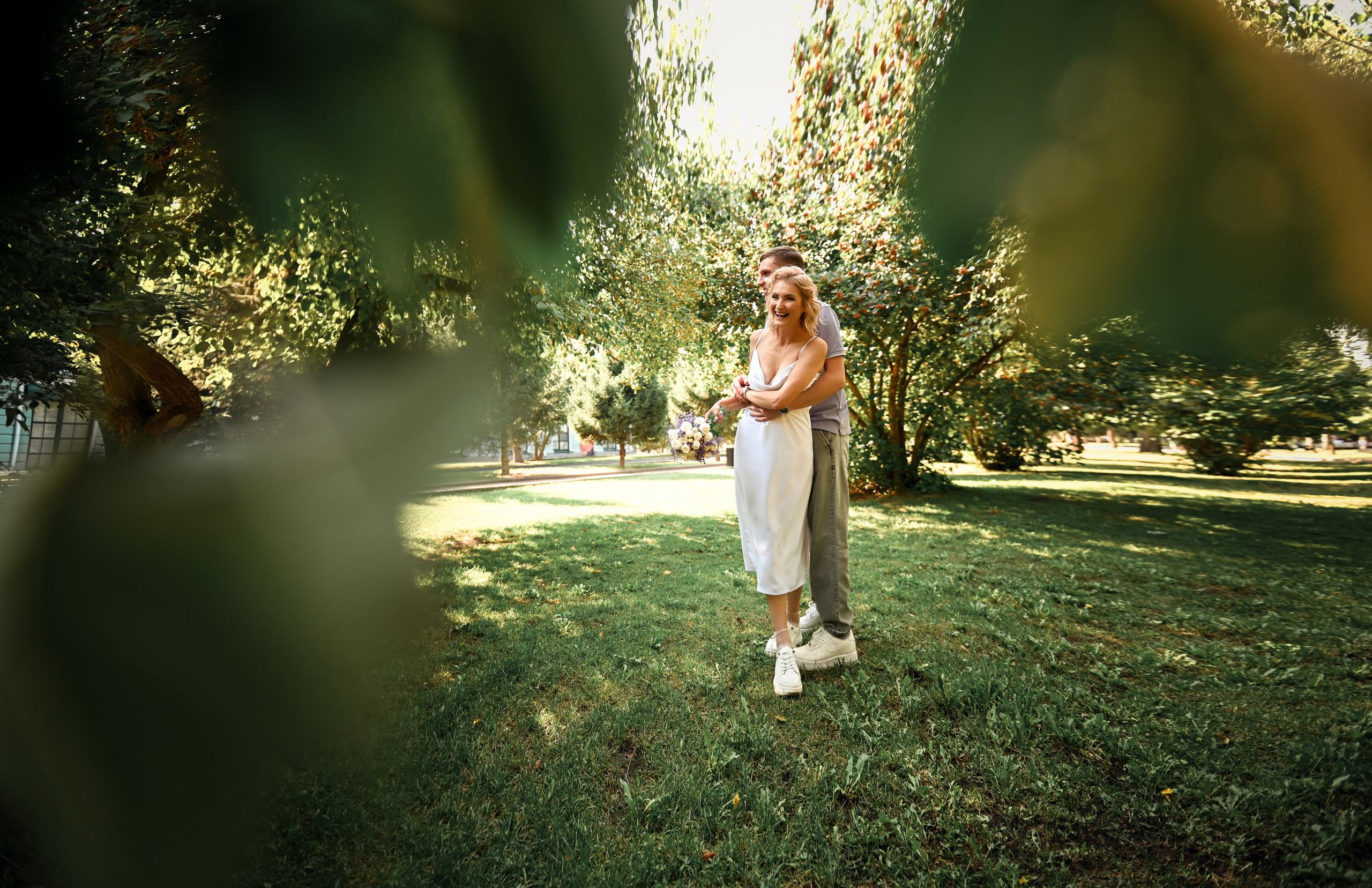 ПАША и ЖЕНЯ веселая часовая прогулка. Свадебный, семейный, детский, контент фотограф в Омске Максим Ильин