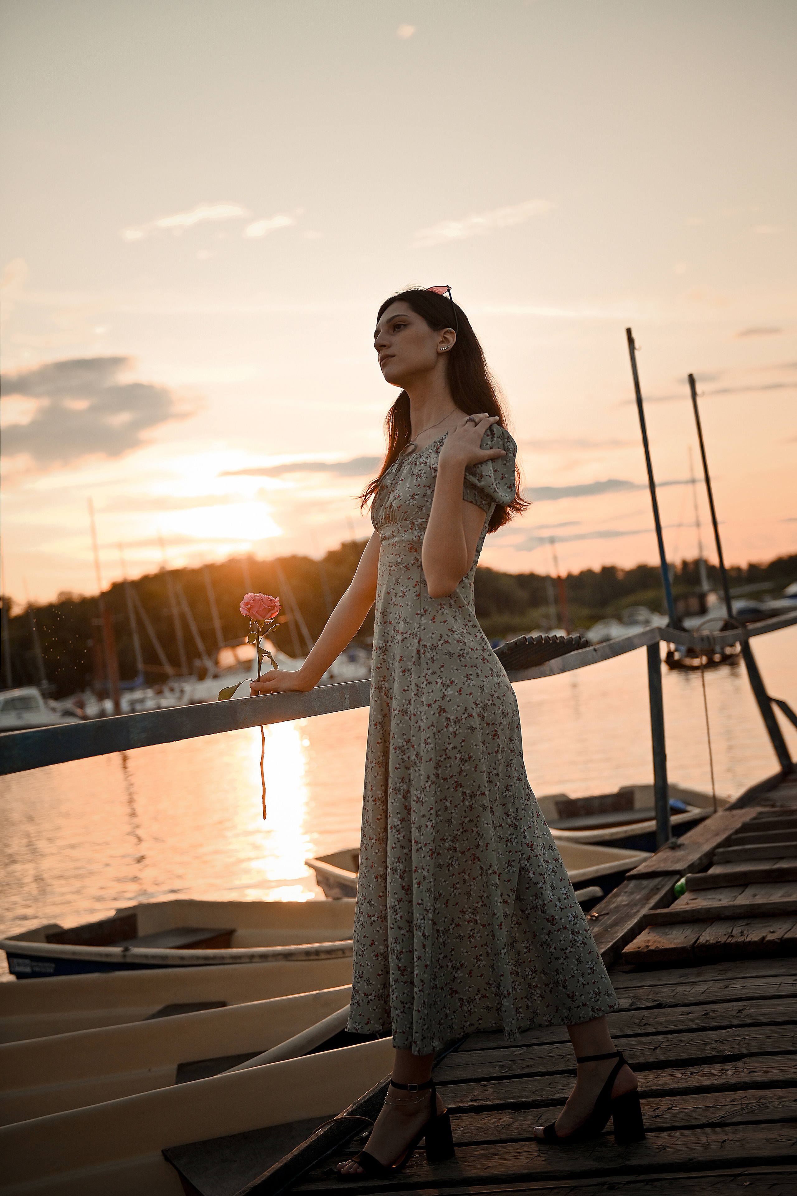Love story Александра и Виктории на закате. Свадебный, семейный, детский, контент фотограф в Омске Максим Ильин