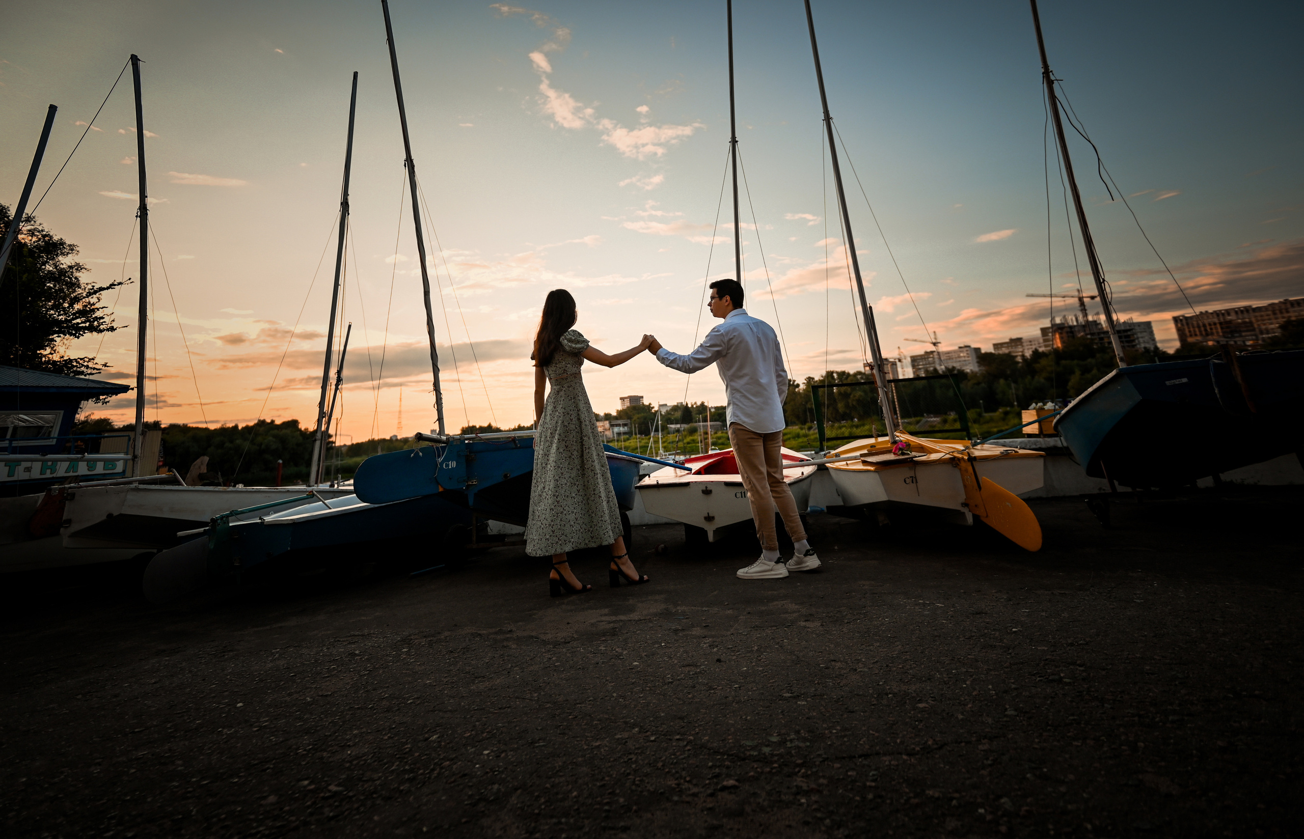 Love story Александра и Виктории на закате. Свадебный, семейный, детский, контент фотограф в Омске Максим Ильин