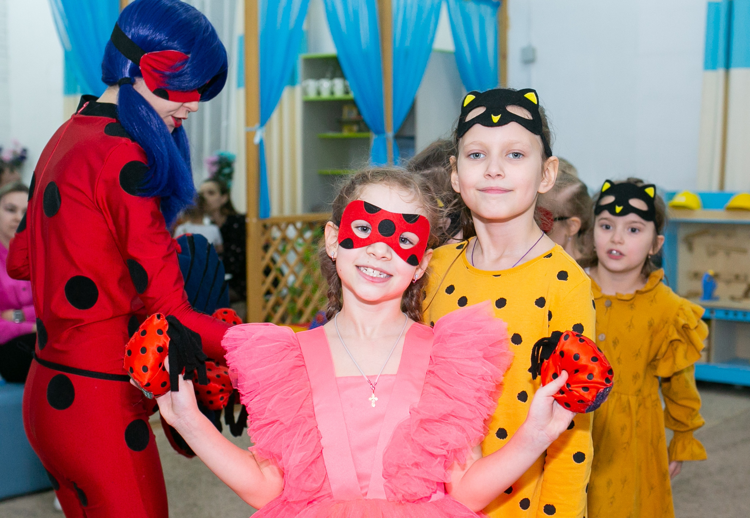 Праздники. Фотограф новорожденных и семейный фотограф НСО г. Бердск Марина Львова