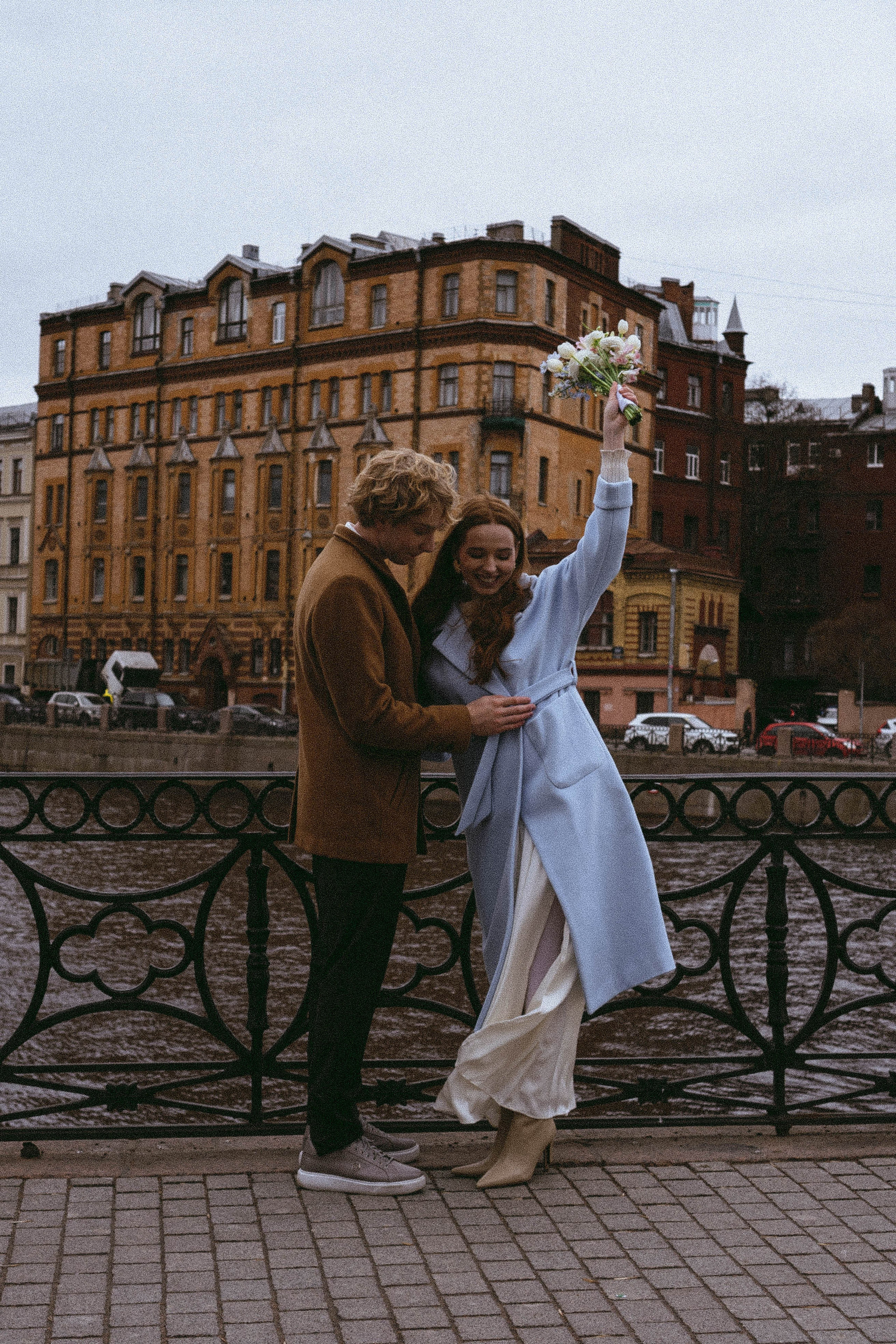 СВАДЕБНАЯ ПРОГУЛКА ПО ПЕТРОГРАДКЕ ВЕСНОЙ (ФОТОСЕССИИЯ ПАРЫ СВАДЕБНАЯ). Профессиональный фотограф, Санкт-Петербург — Виктория Богомолова