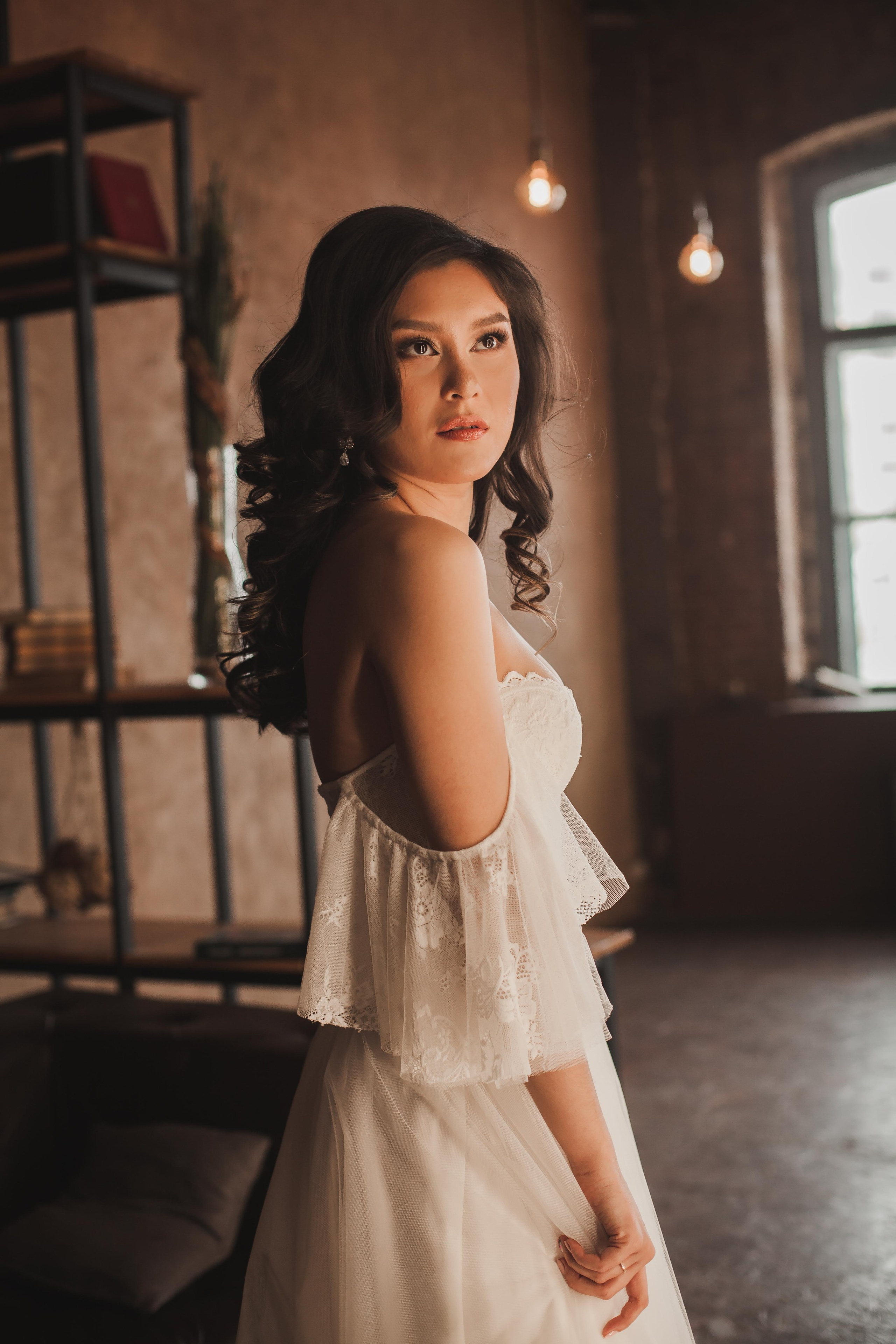 Сборы невесты в студии, зима. Креативный и женский Фотограф Омске Наталья Лебедева