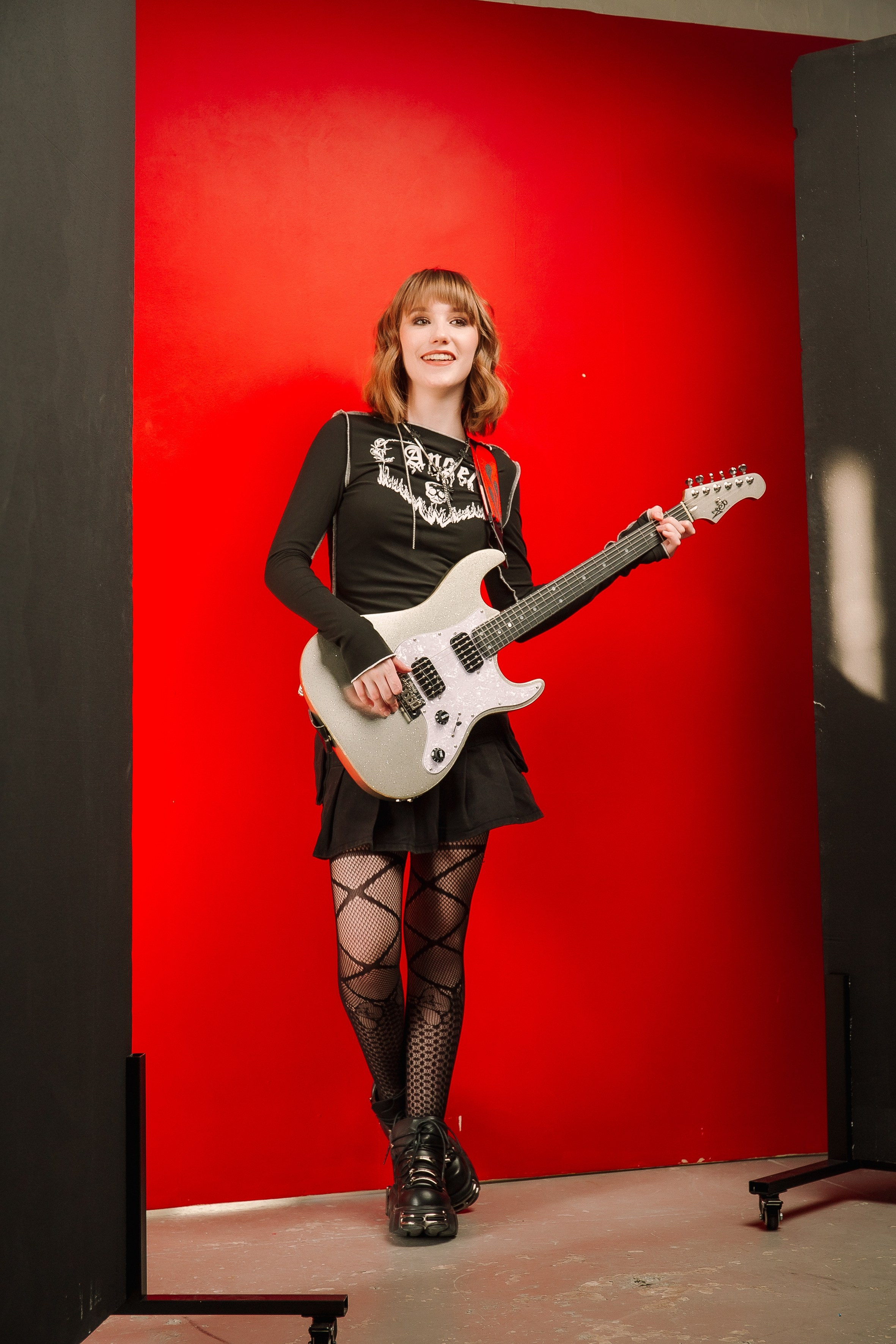 Рок-звезда_ съёмка для подростков. Выпускные альбомы Натальи Бутко: Новороссийск, Анапа, Геленджик