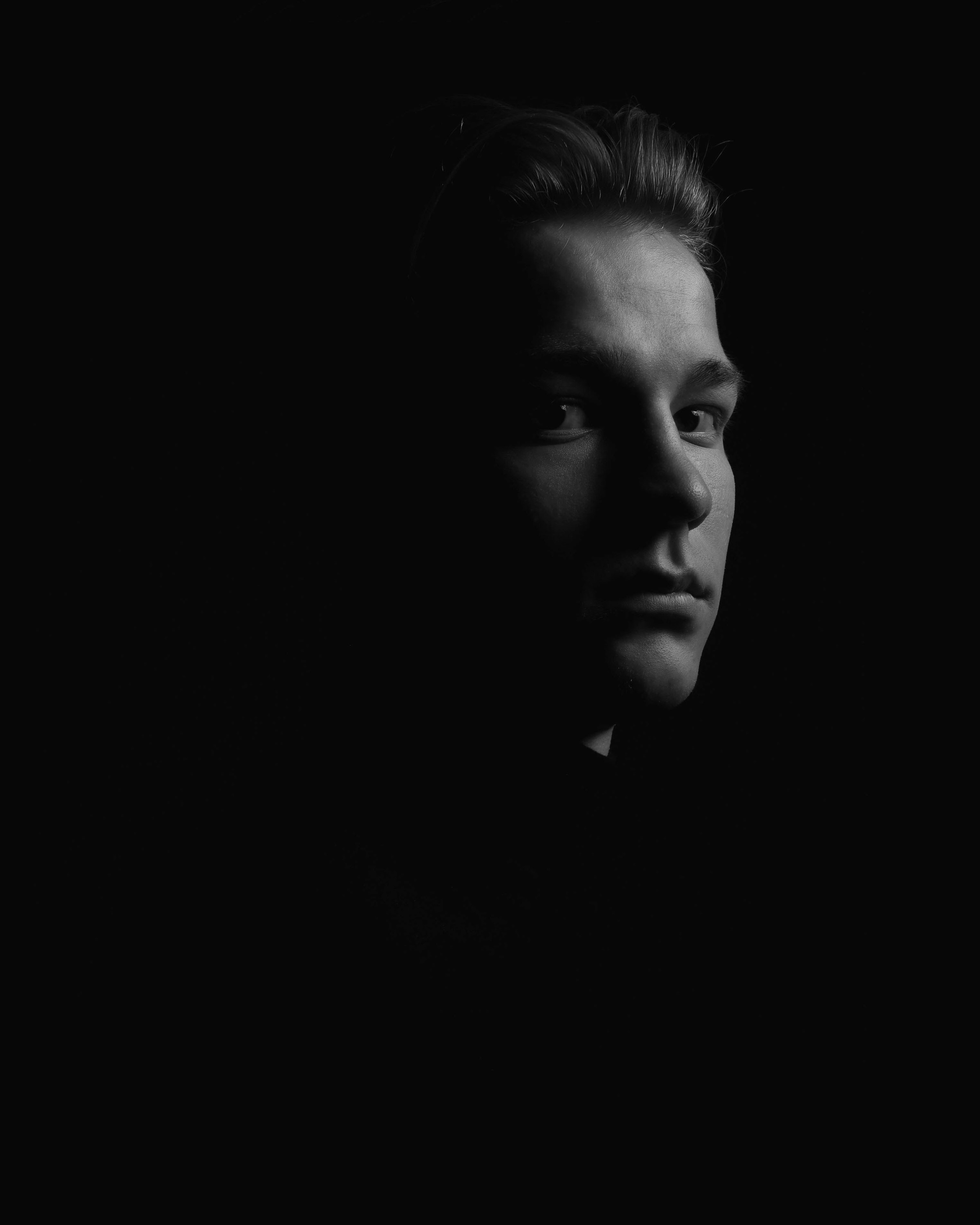 Мужские. Фотограф Тимур Сулейманов