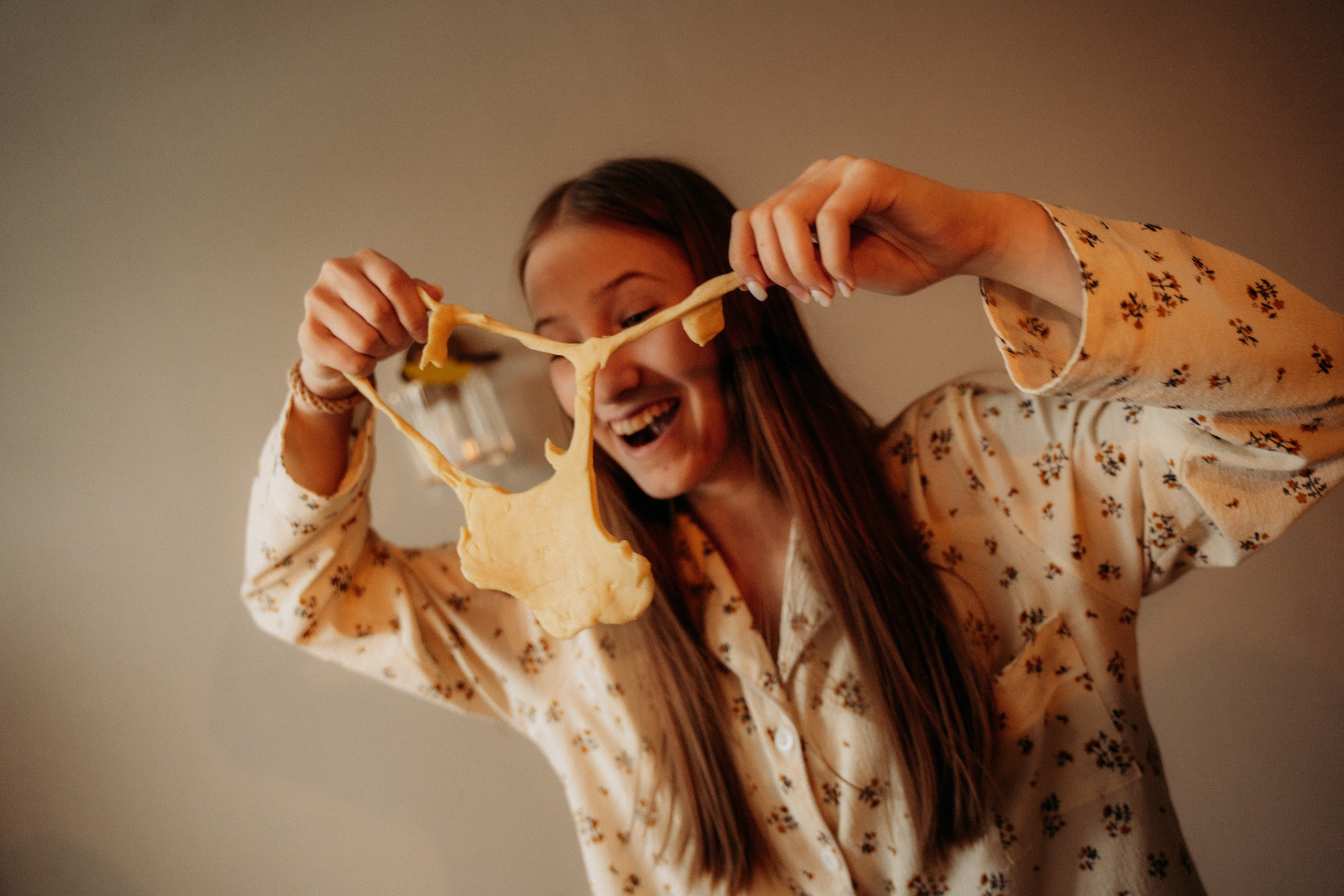 Семья на кухне