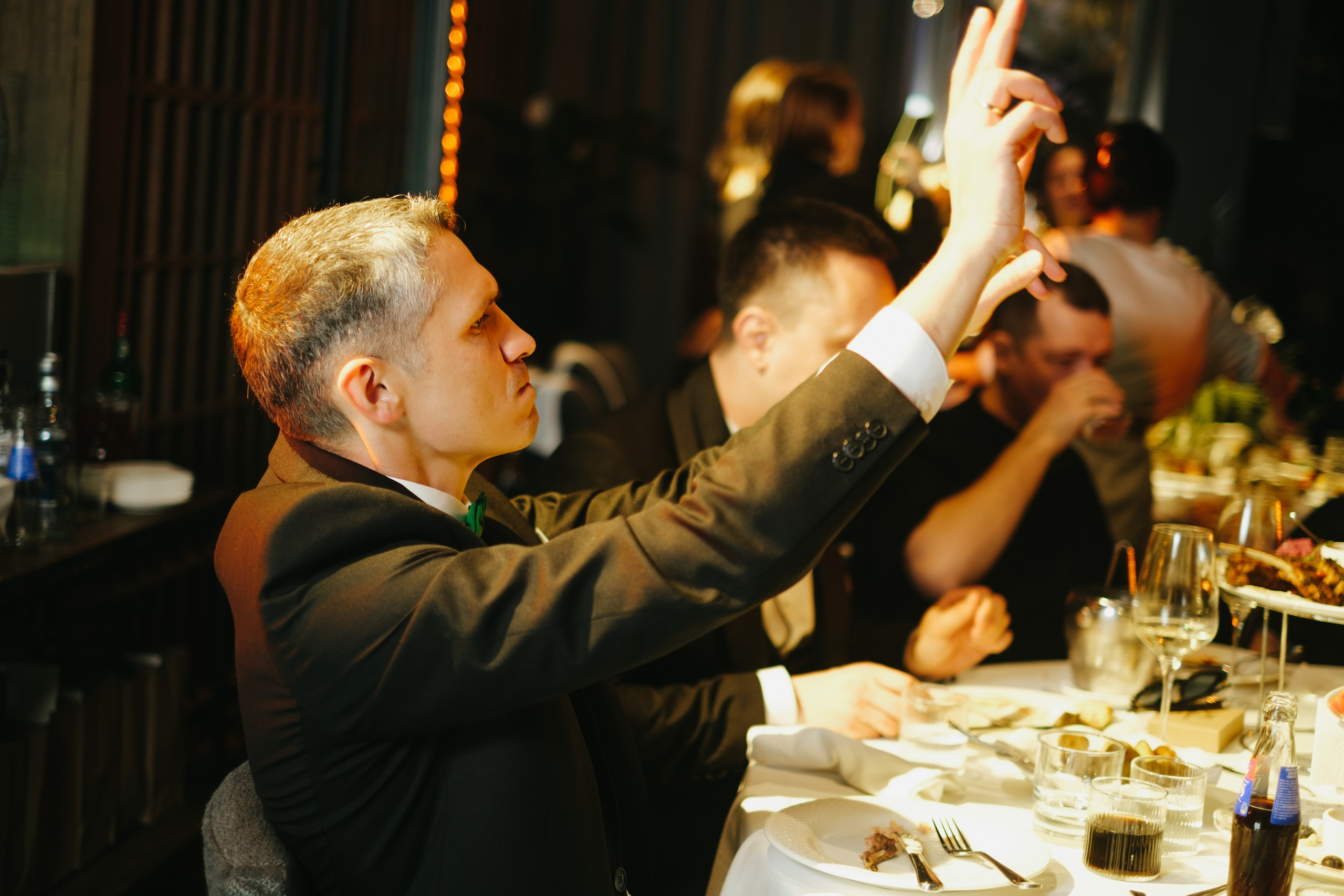 Корпоратив в Сириусу (Адлер) 10 лет компании. Свадебный фотограф Денис Ожигин в Краснодаре и крае. Эмоциональная и стильная съемка вашего дня