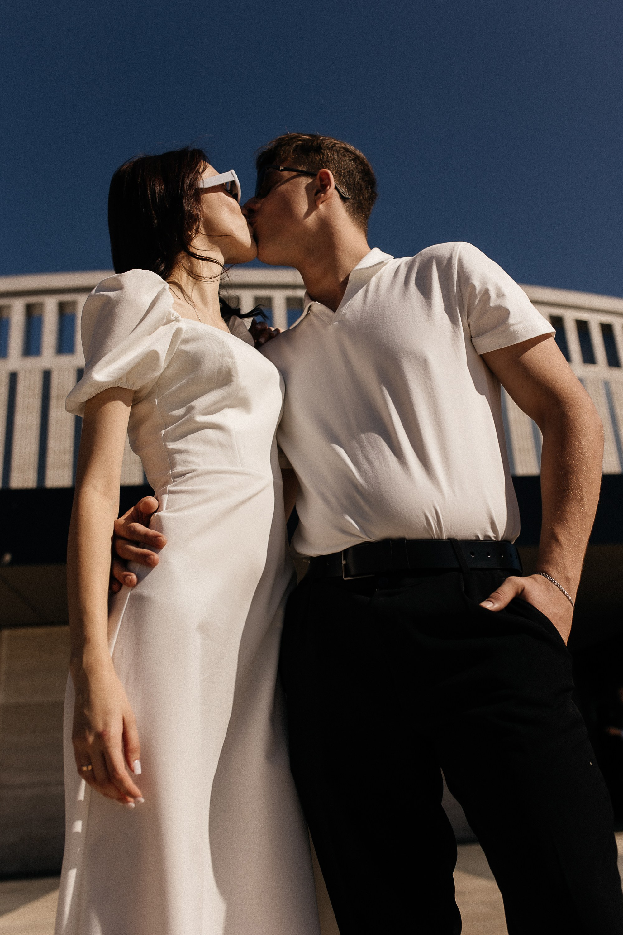 Свадебная фотосессия в парке Галицкого. Свадебный и семейный фотограф Виолетта Сидельникова. Краснодар, Россия, Беларусь, Европа