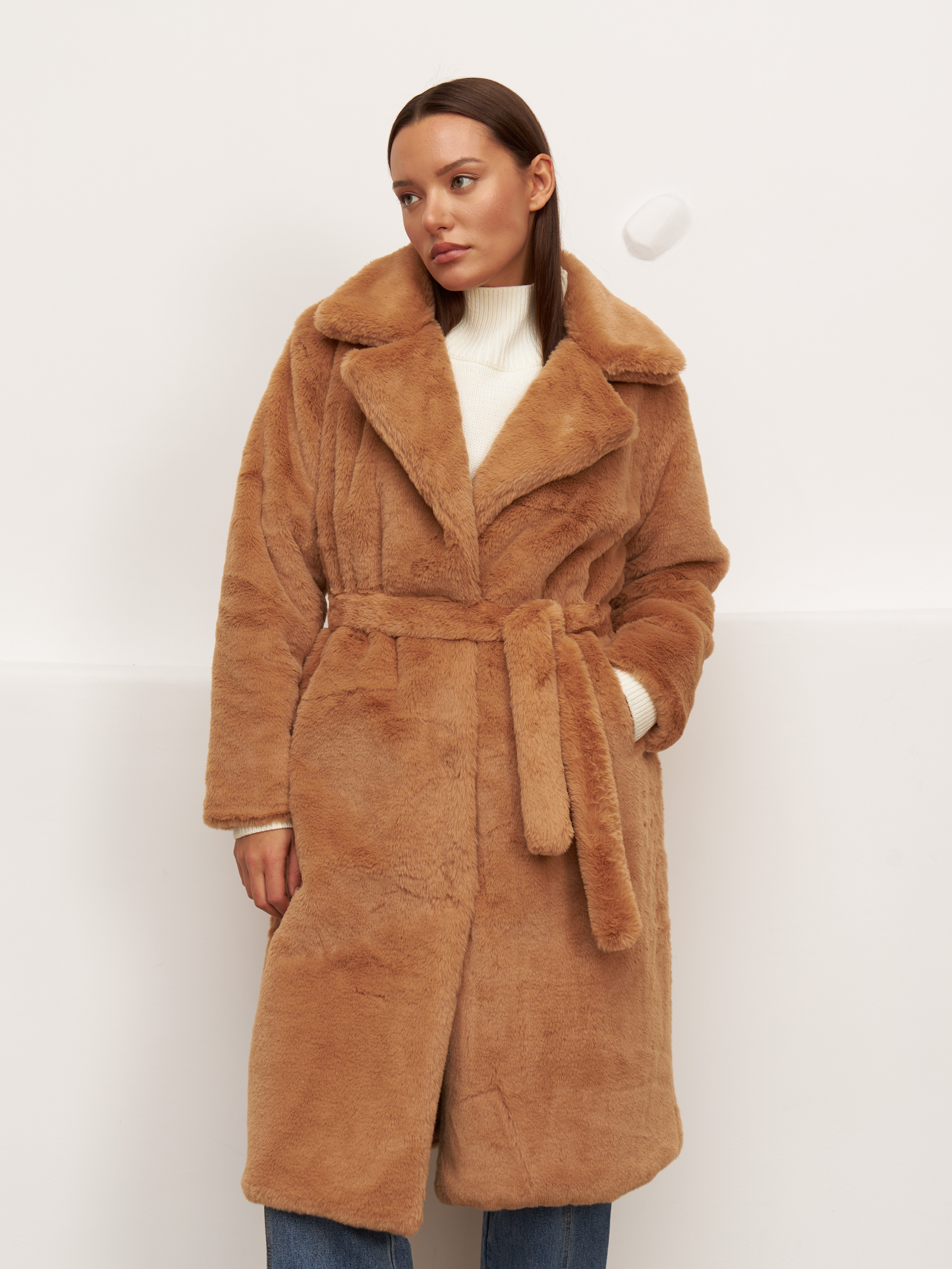 Harizmic dec'22 part 2. Fashion фотограф в Москве Алиса Деко