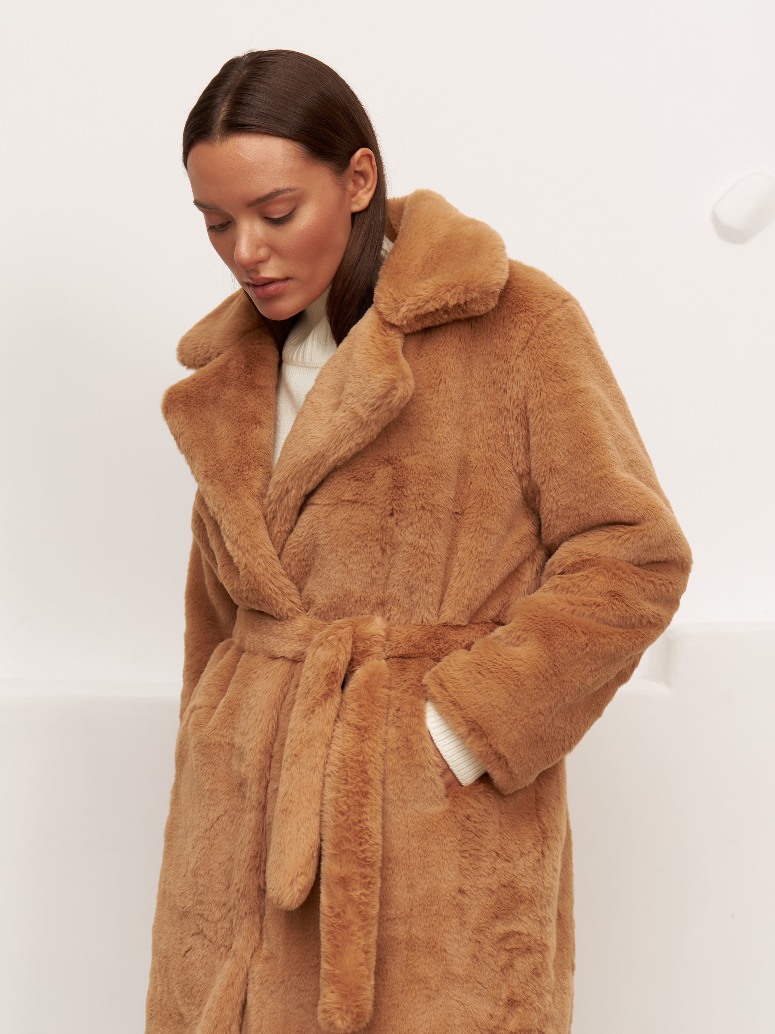 Harizmic dec'22 part 2. Fashion фотограф в Москве Алиса Деко