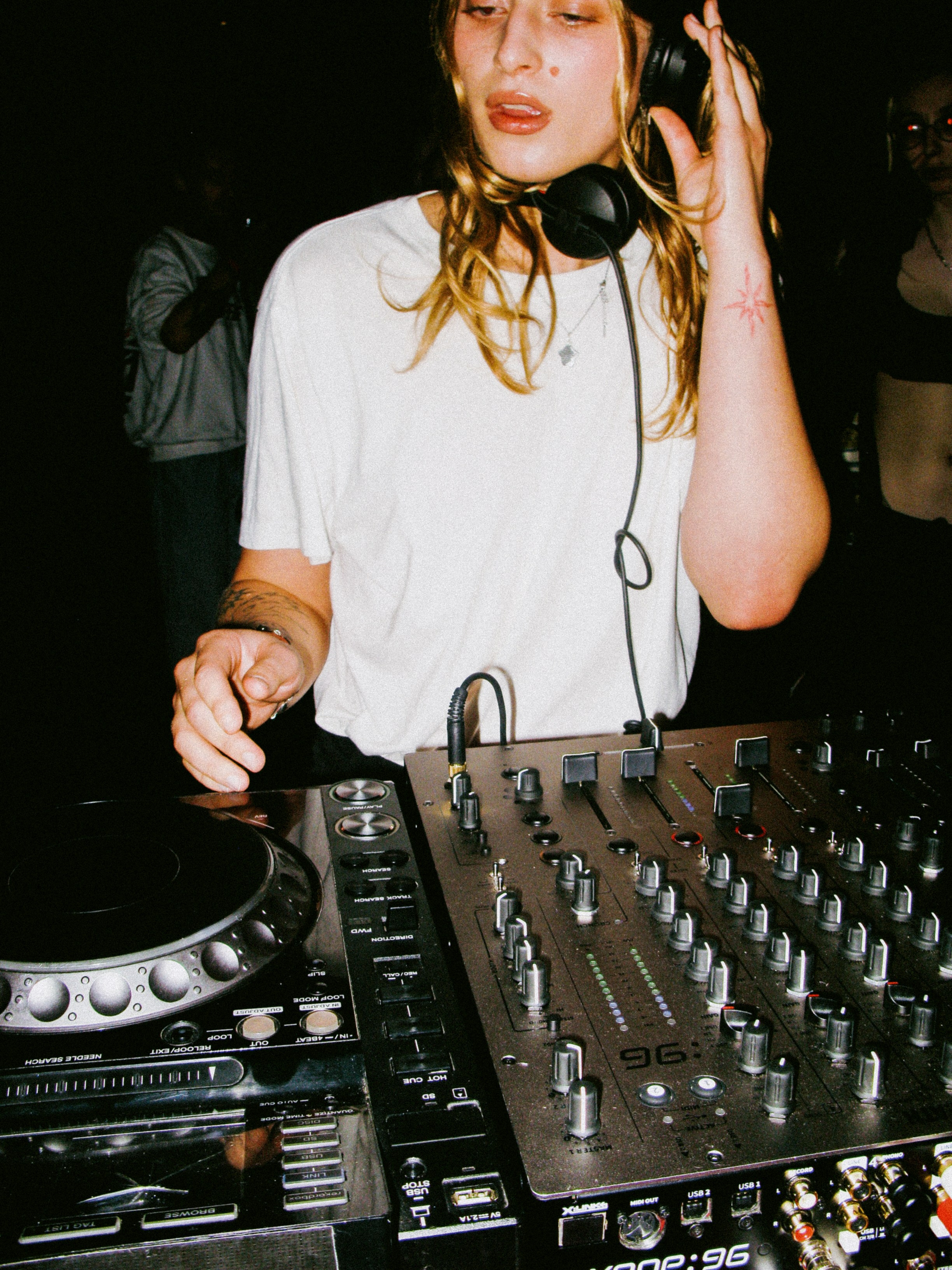 Kontrkult: last summer days. Shyjungle's Portfolio