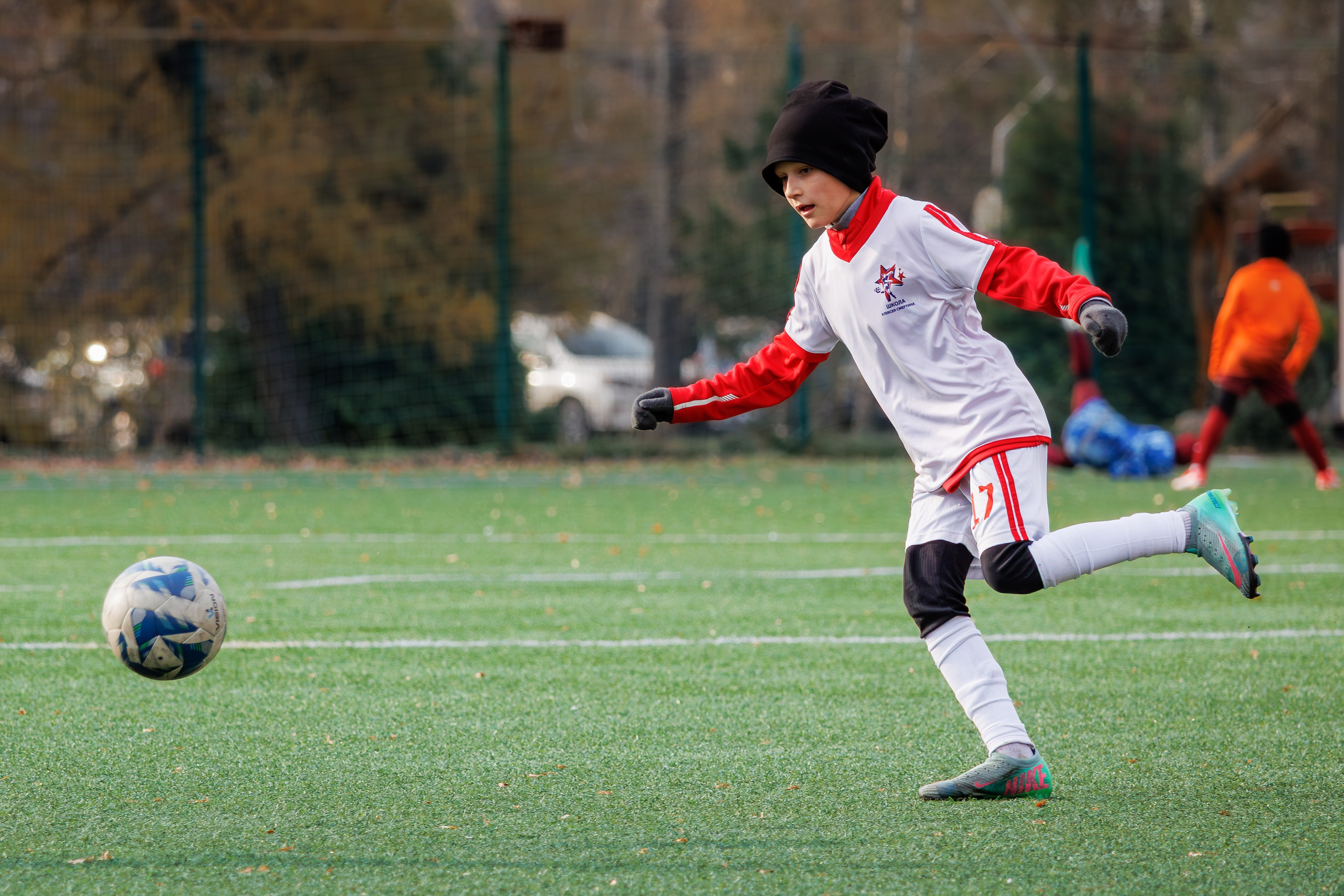 Товарищеский матч среди юниоров. Репортажный фотограф в Барнауле Владимир Игнатов