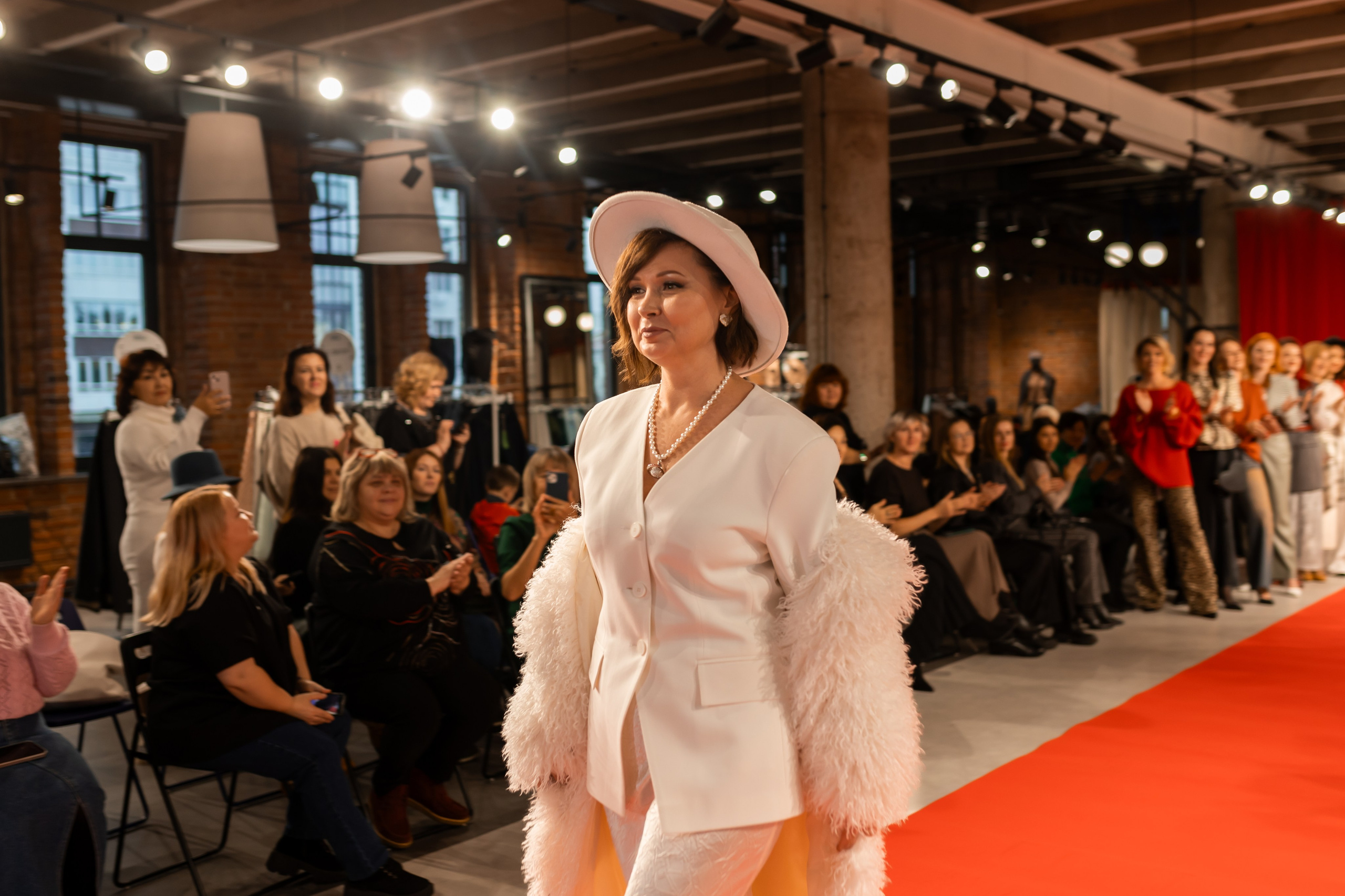 Показ проекта Super woman. Марина Шаймухаметова. Фотограф в Уфе