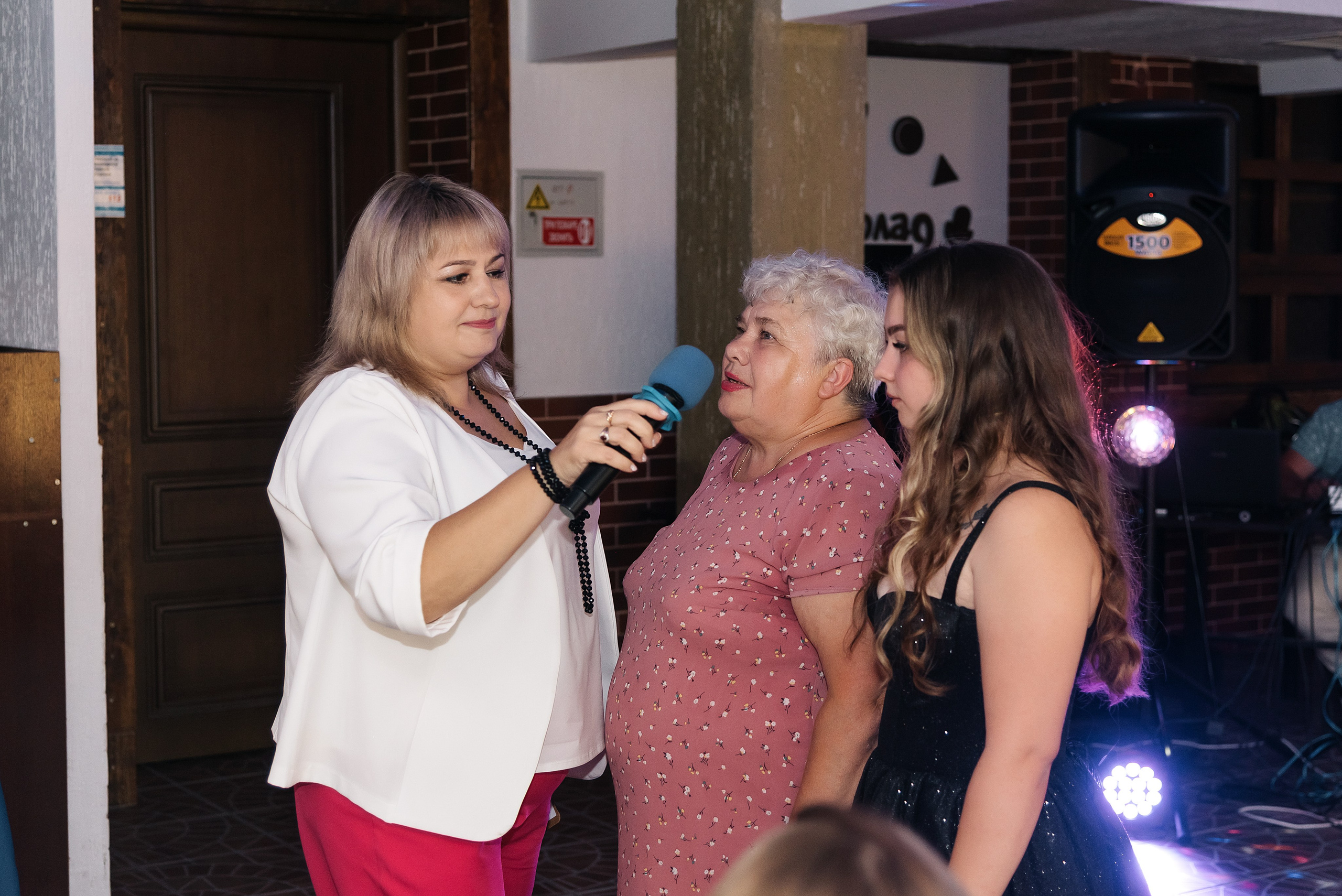 Роман и Карина. Фотограф Волжский Екатерина Егорова