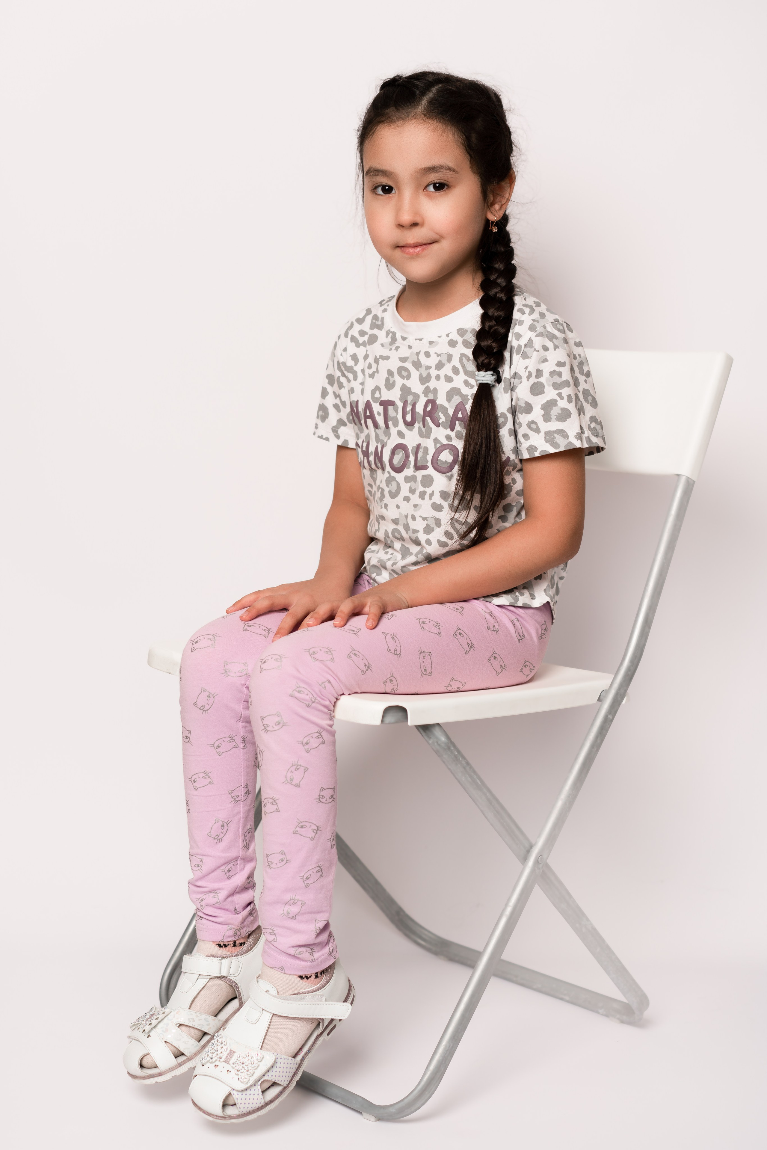 Детский сад, портреты белый фон. Фотограф Шунова Саша