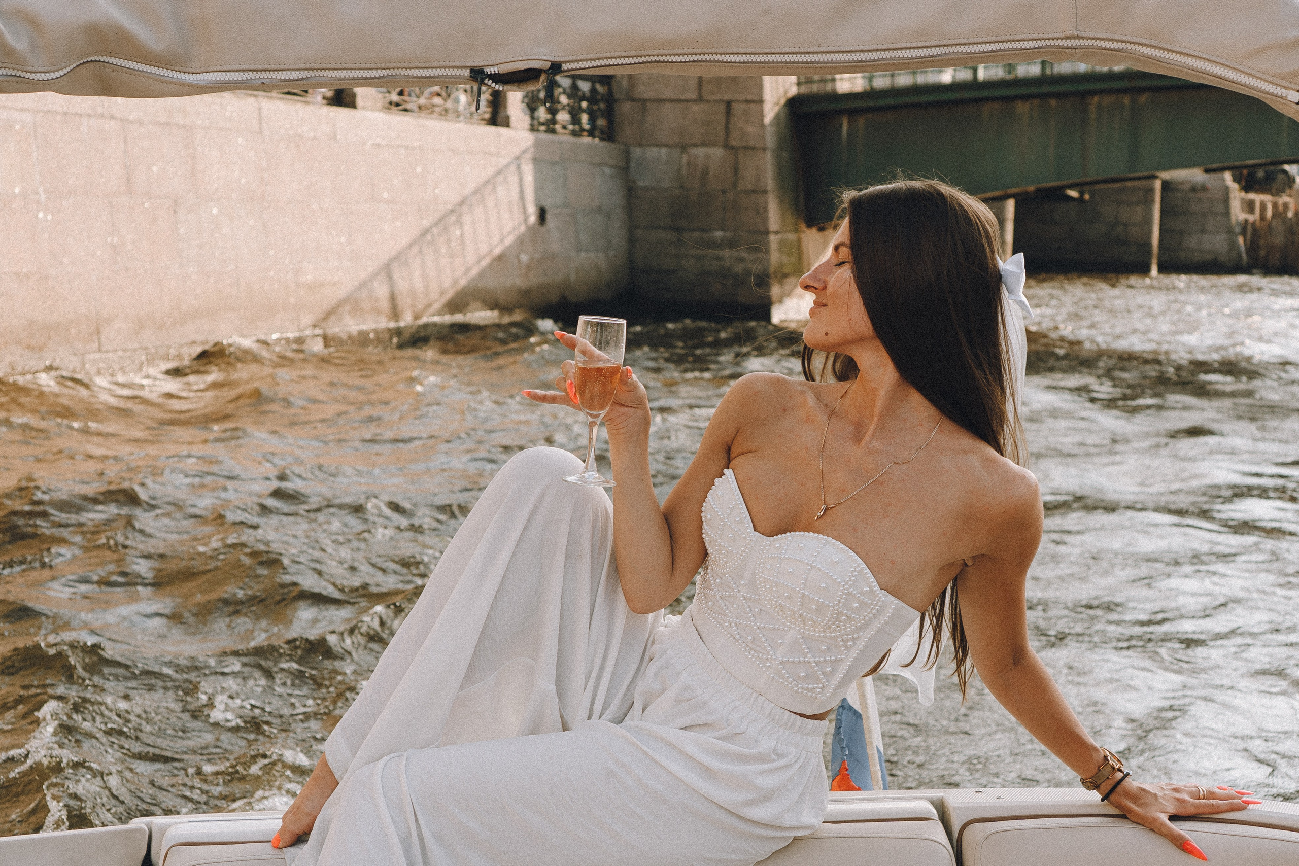 ДЕВИЧНИК НА КАТЕРЕ. Профессиональный фотограф, Санкт-Петербург — Виктория Богомолова