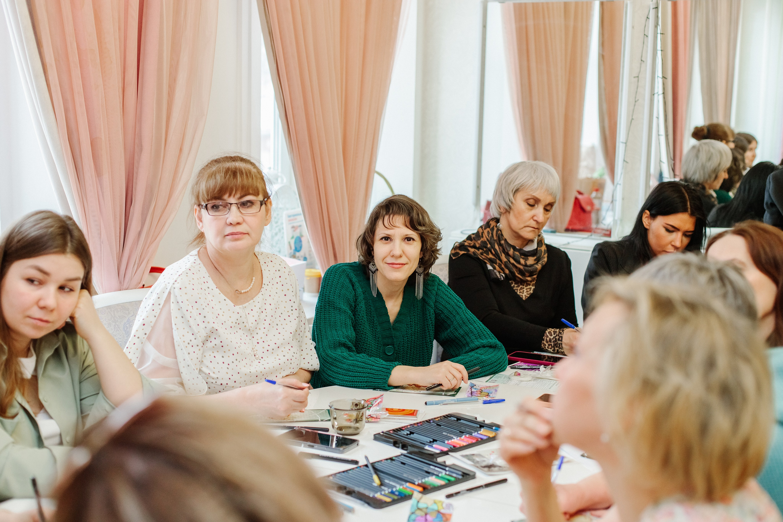 Нейро-нетворкинг. Контентный фотограф в Перми Натали Кытманова