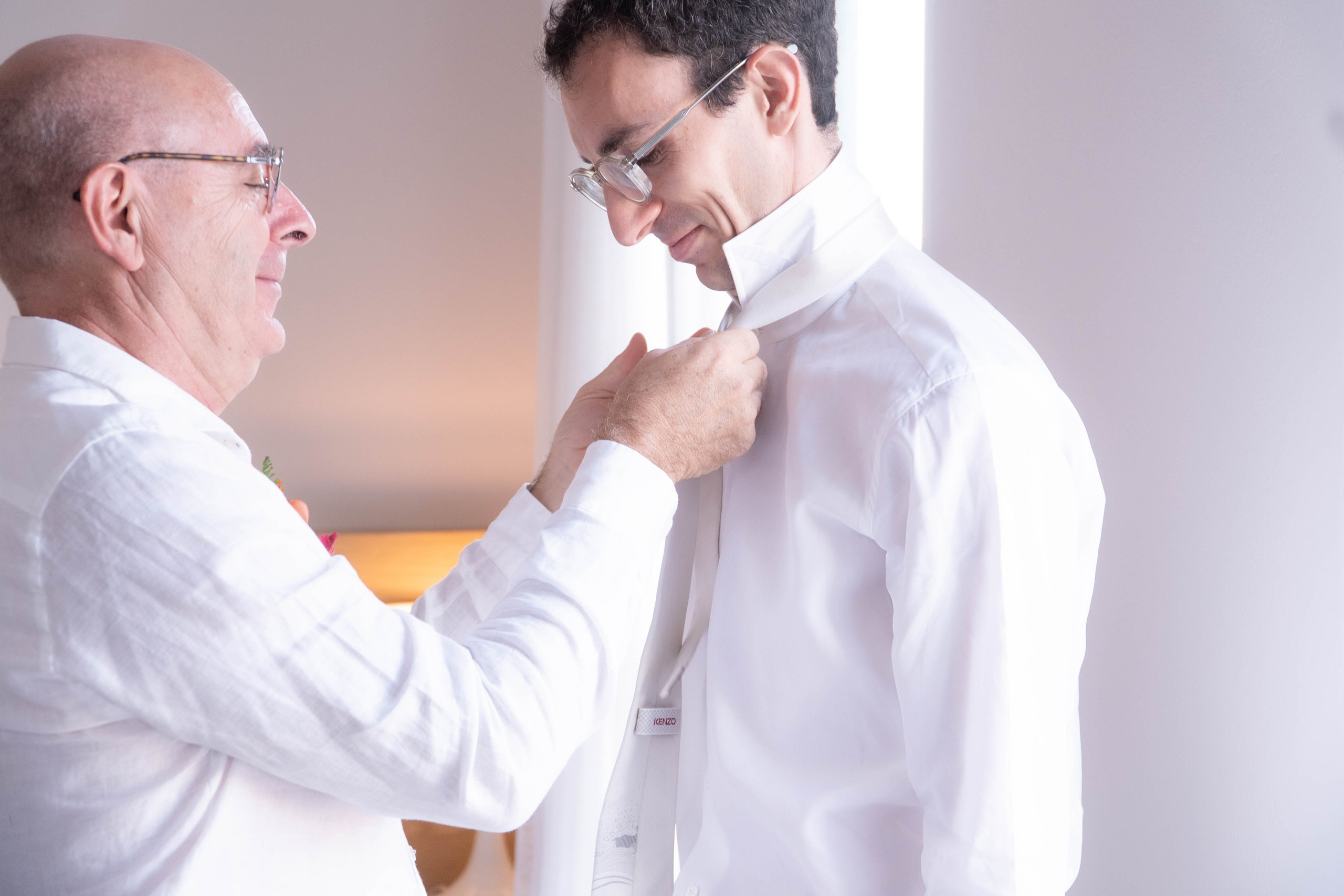 Catalina and Romain. Wedding Photographer in Barcelona and Medellin