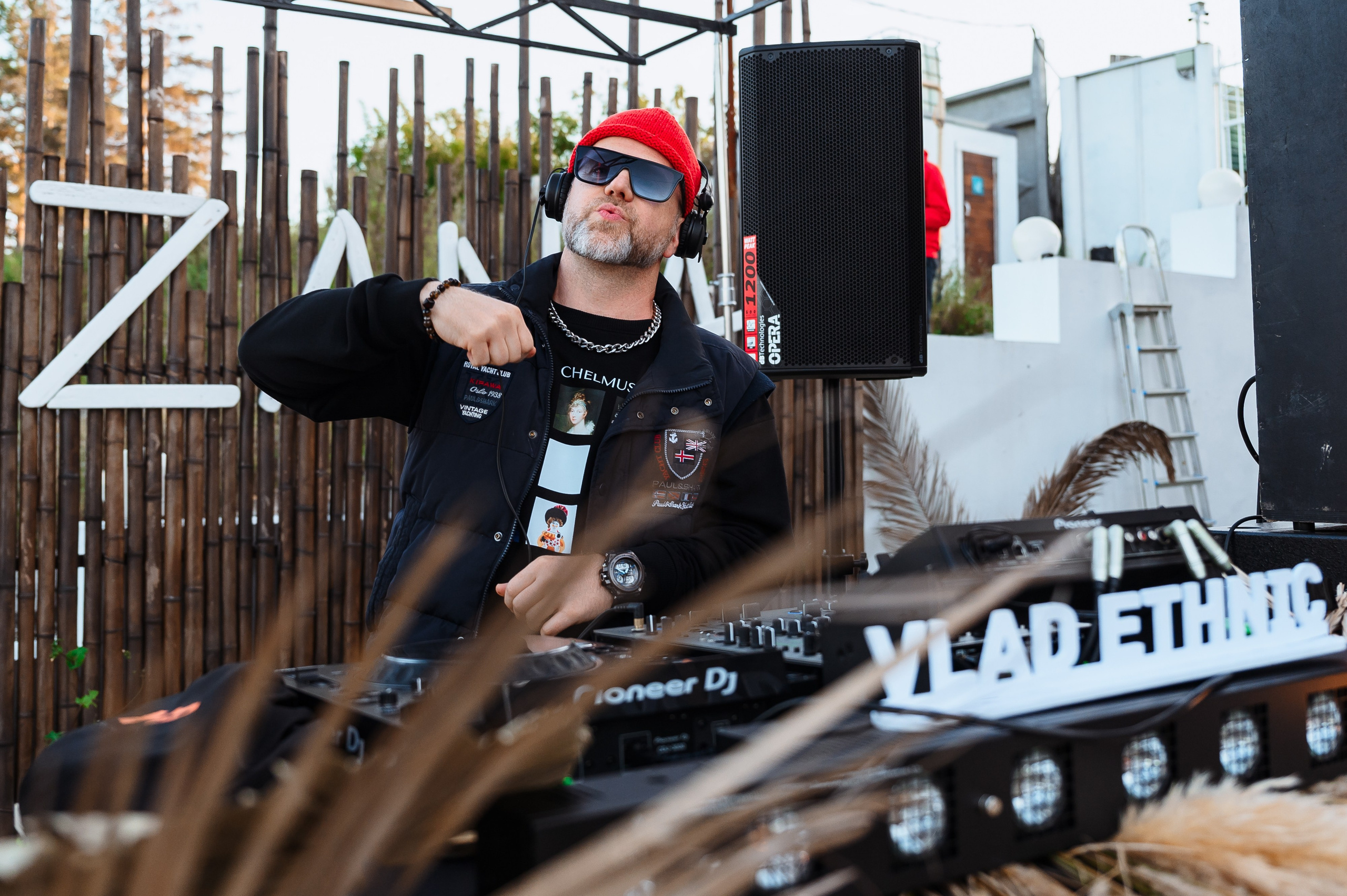 Пляжная вечеринка. Wedding and family photographer USA