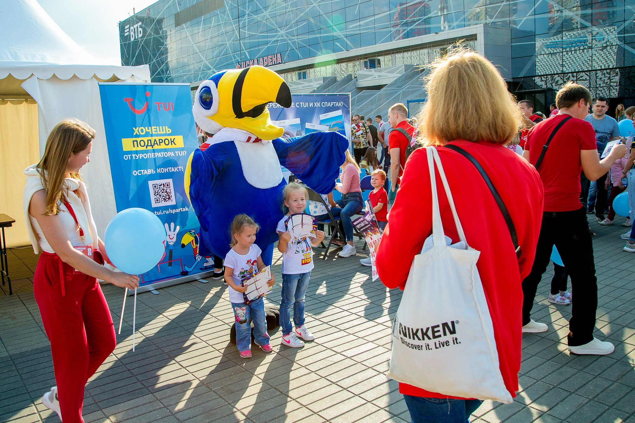 *Entertainment. Фотограф в MICE Дмитрий Плисов