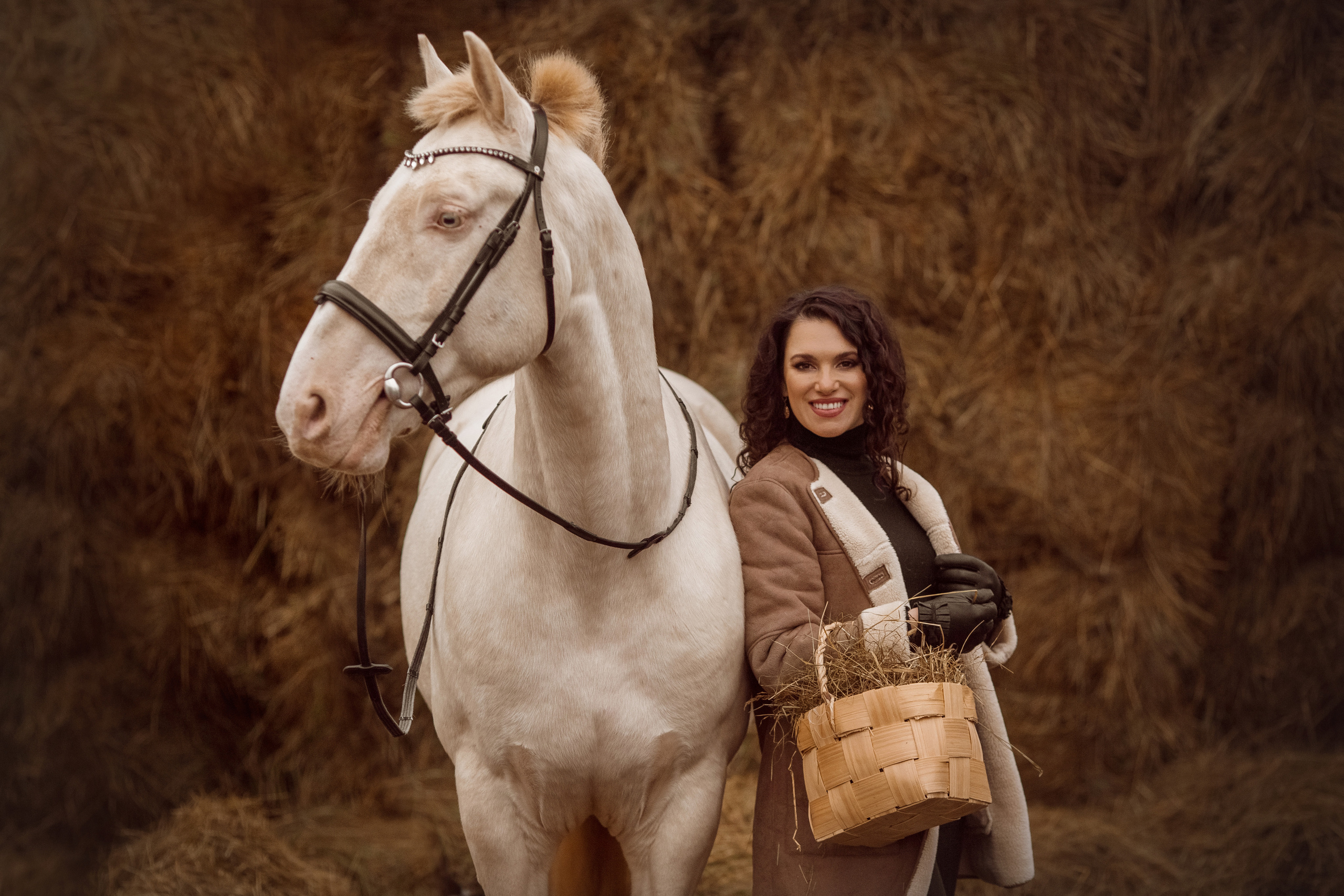 Осенняя фотосессия с изабелловой лошадью