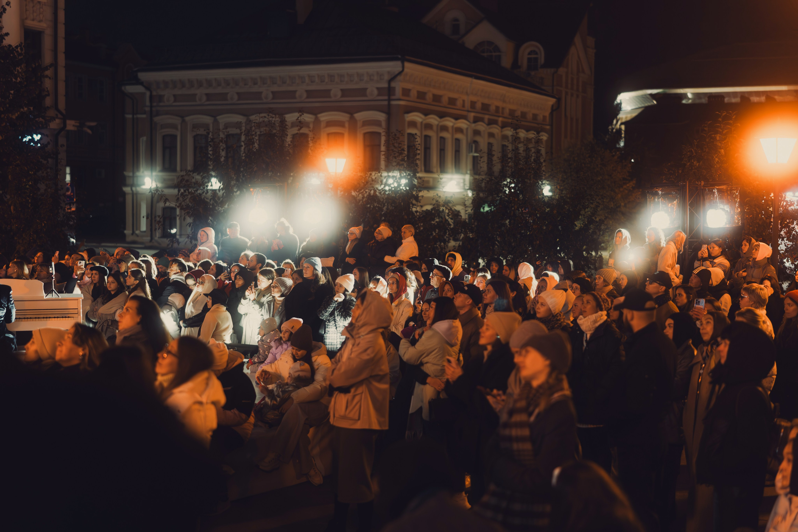 Reportage photography from the performance of poet Anna Egoian in Kazan
