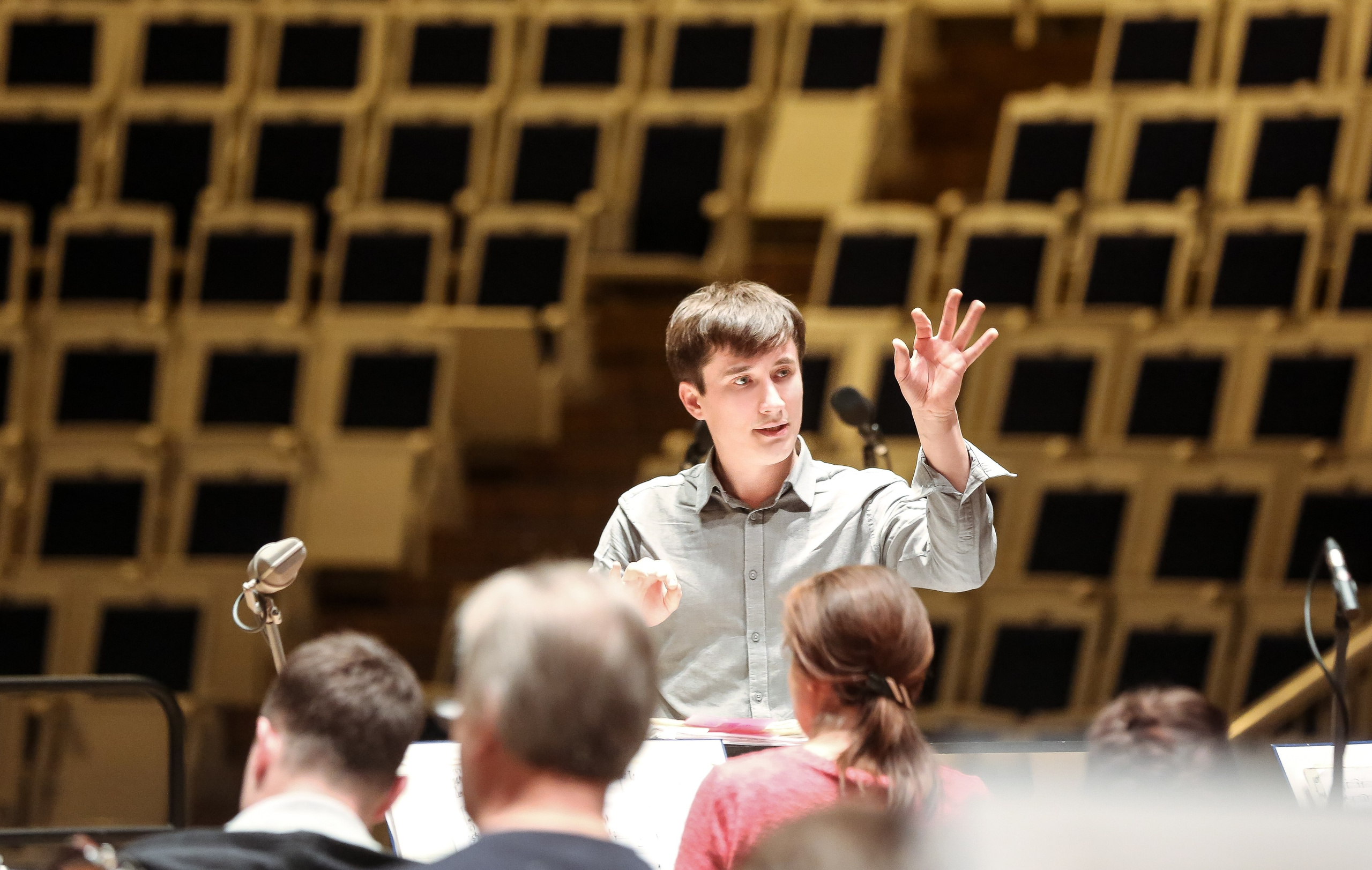 Концерт «Один виток вокруг планеты» ко Дню космонавтики. Дарья Письменюк / Darya Leitstern — фотограф, музыкант, журналист, путешественник