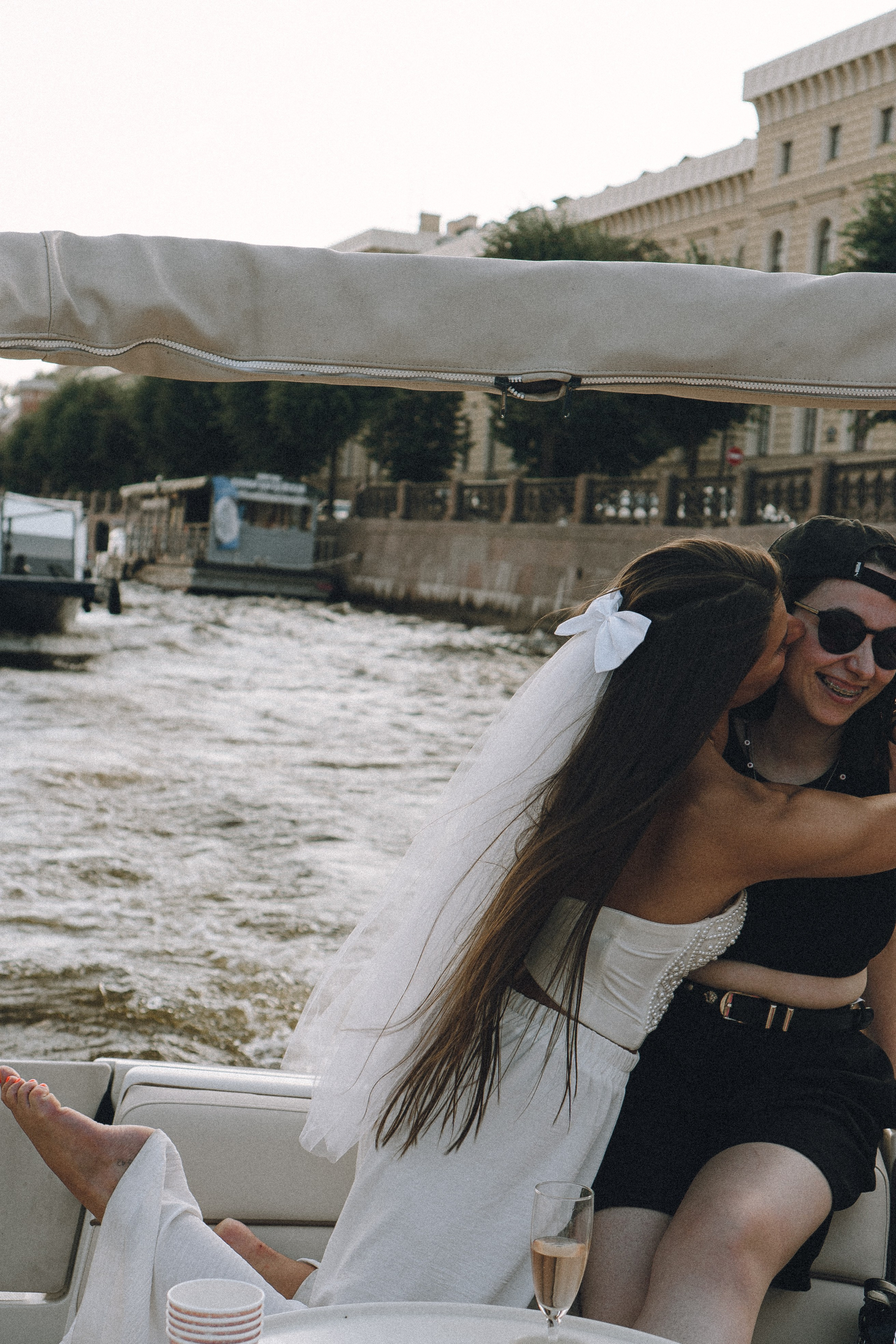 ДЕВИЧНИК НА КАТЕРЕ. Профессиональный фотограф, Санкт-Петербург — Виктория Богомолова