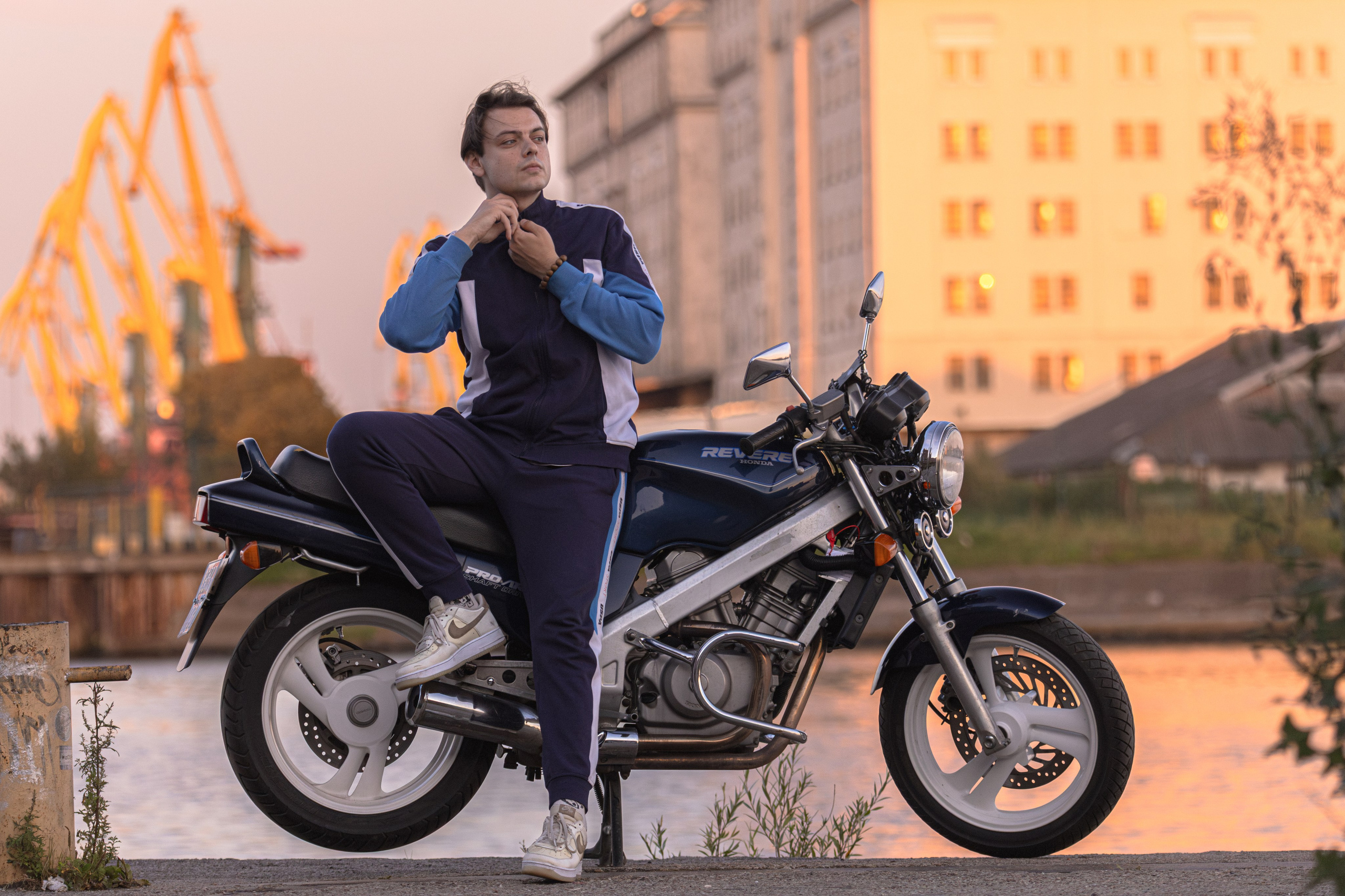 Daniil R. — Digital Noise —