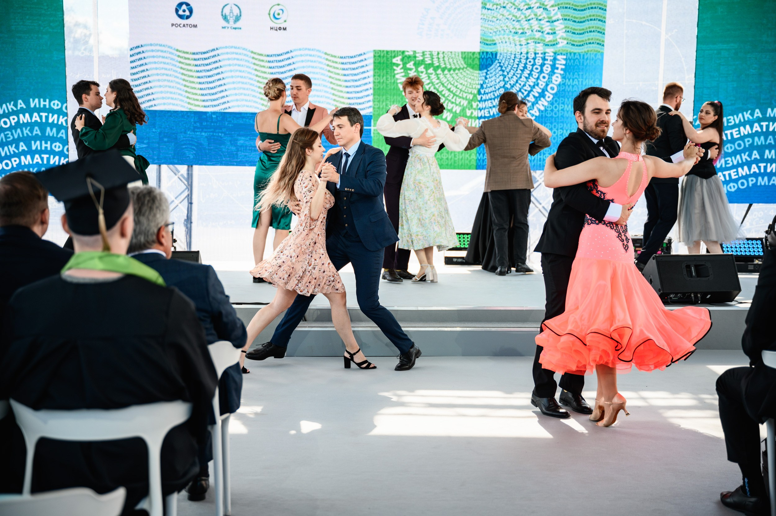 Выпускной МГУ. Фотограф Захваткин Роман