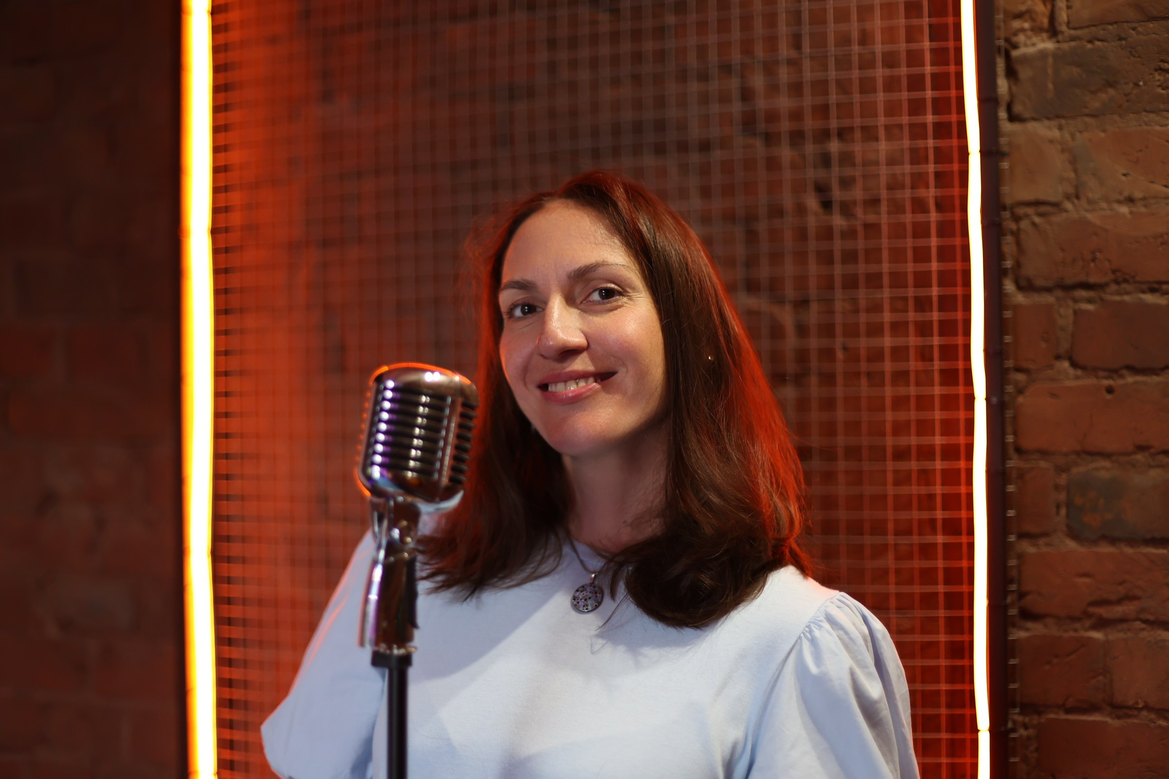 Съемка видеоклипа в студии звукозаписи. Фотограф для вас и вашего бизнеса в Москве Альбина Никифоров