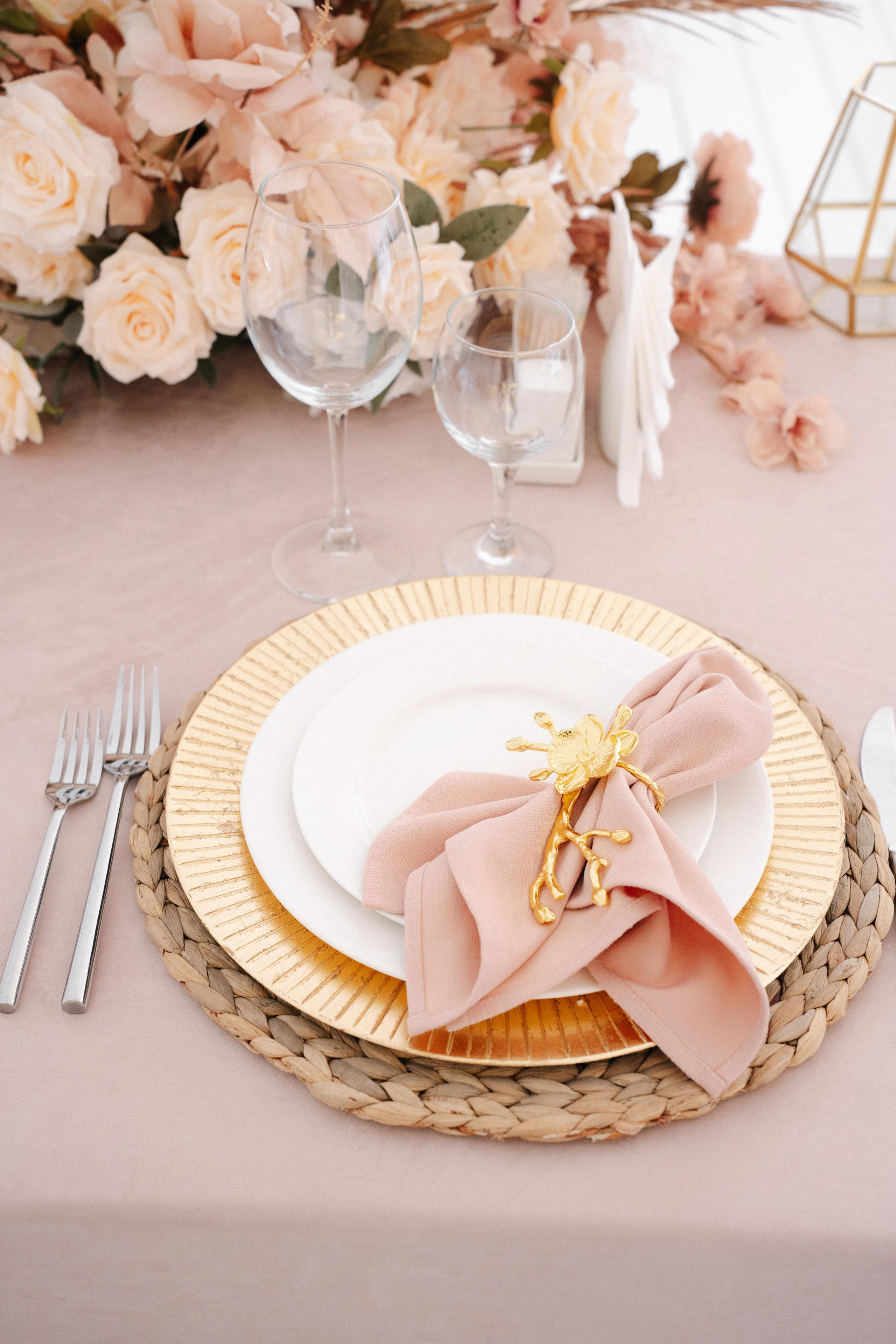 Свадебная фотосессия для Влады и Юрия в отеле Милан